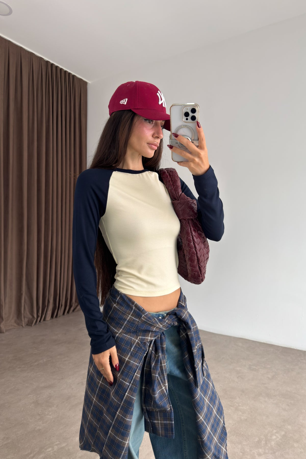 Raglan Kollu Lacivet Bej Body