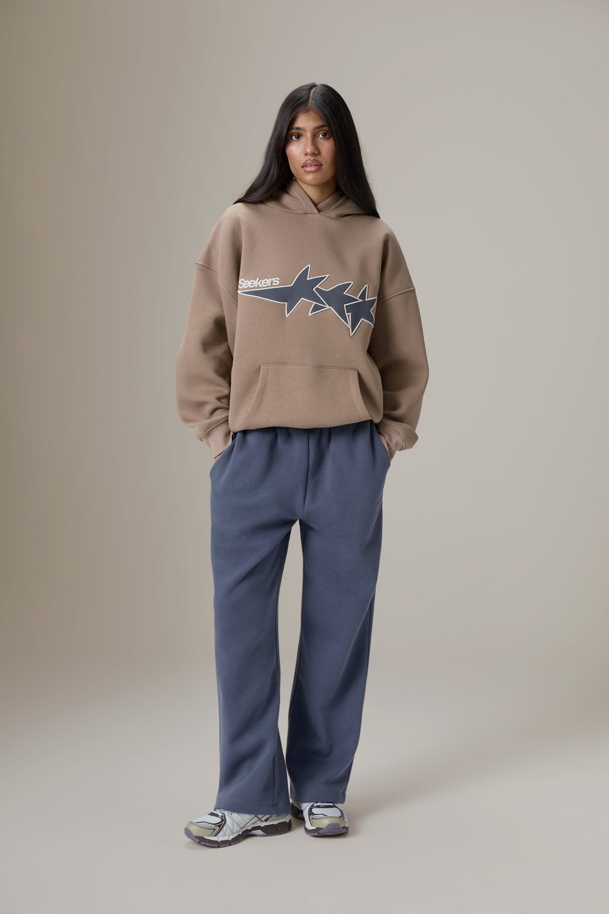 Seekers Yıldızlı Vizon Sweatshirt