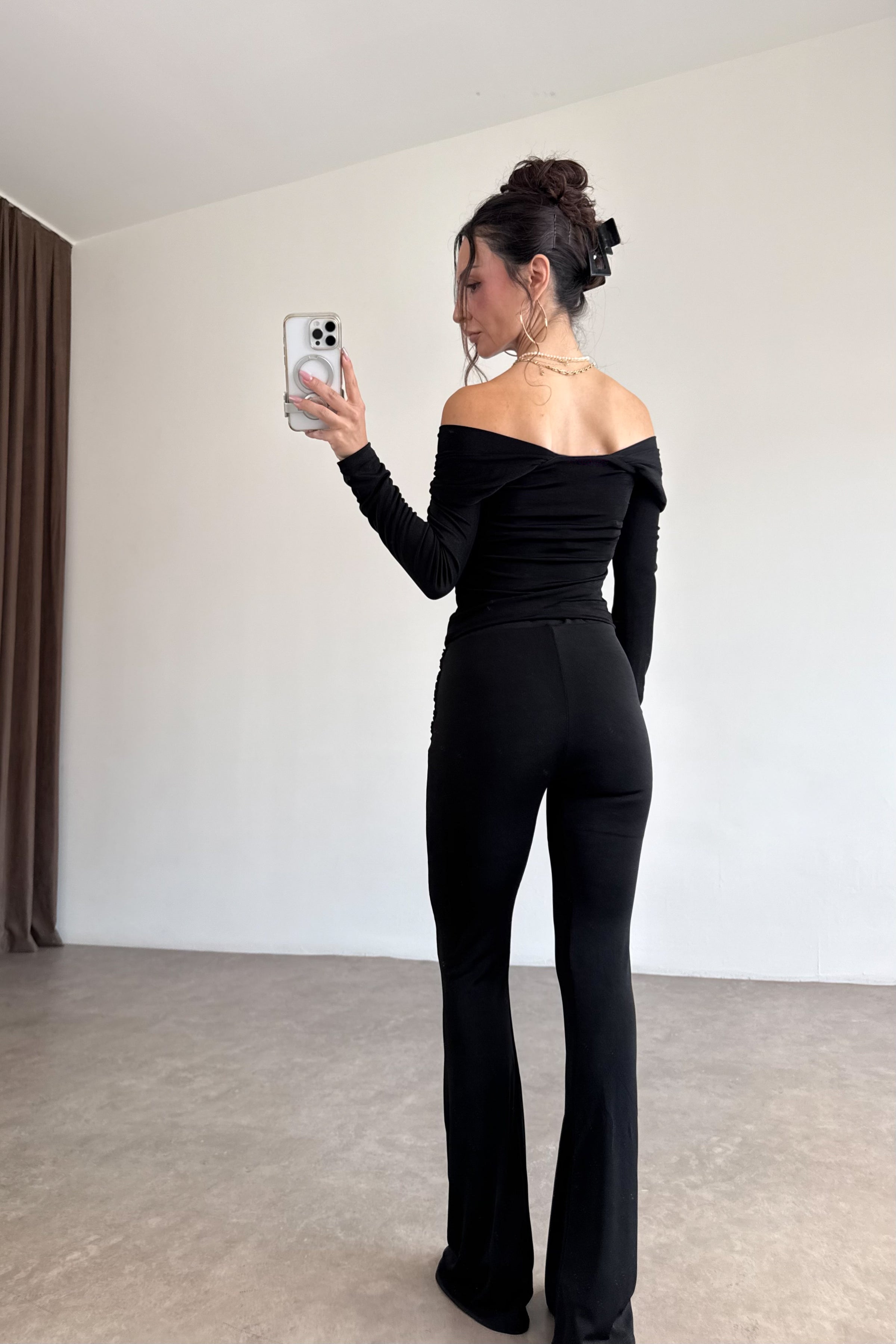 Aksesuarlı Siyah Flare Buzzy Pantolon