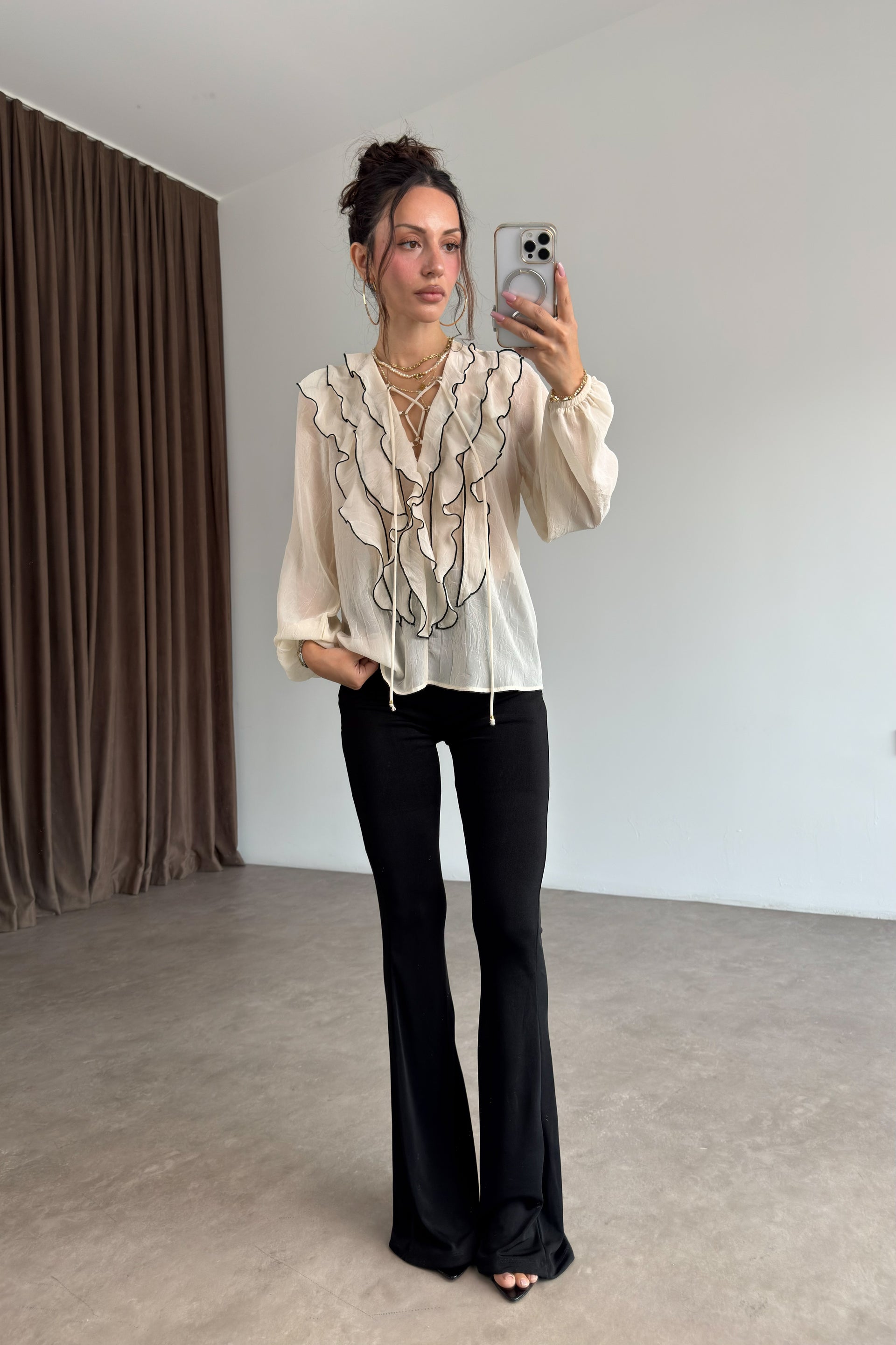 Aksesuarlı Siyah Flare Buzzy Pantolon