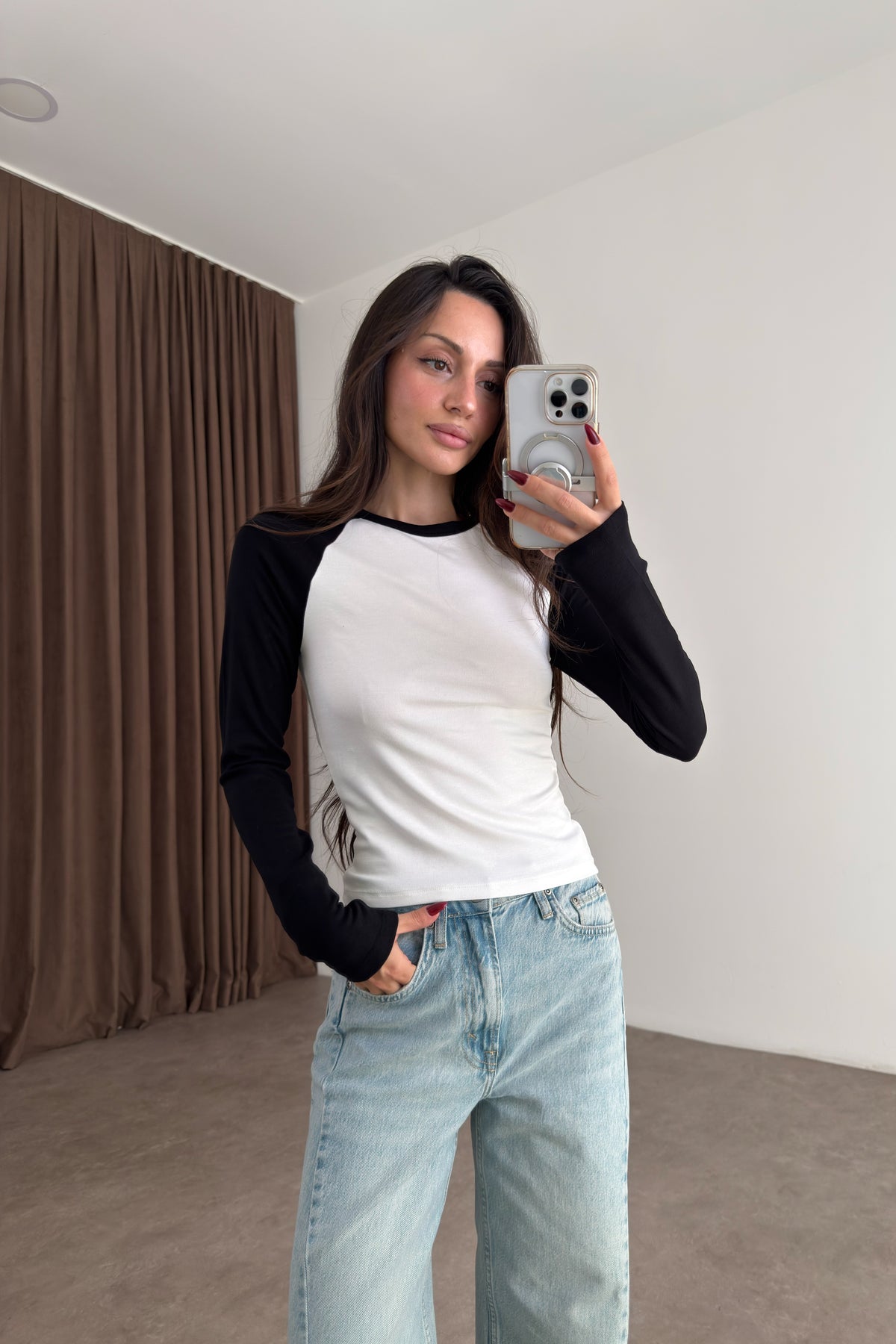 Raglan Kollu Siyah Beyaz Body