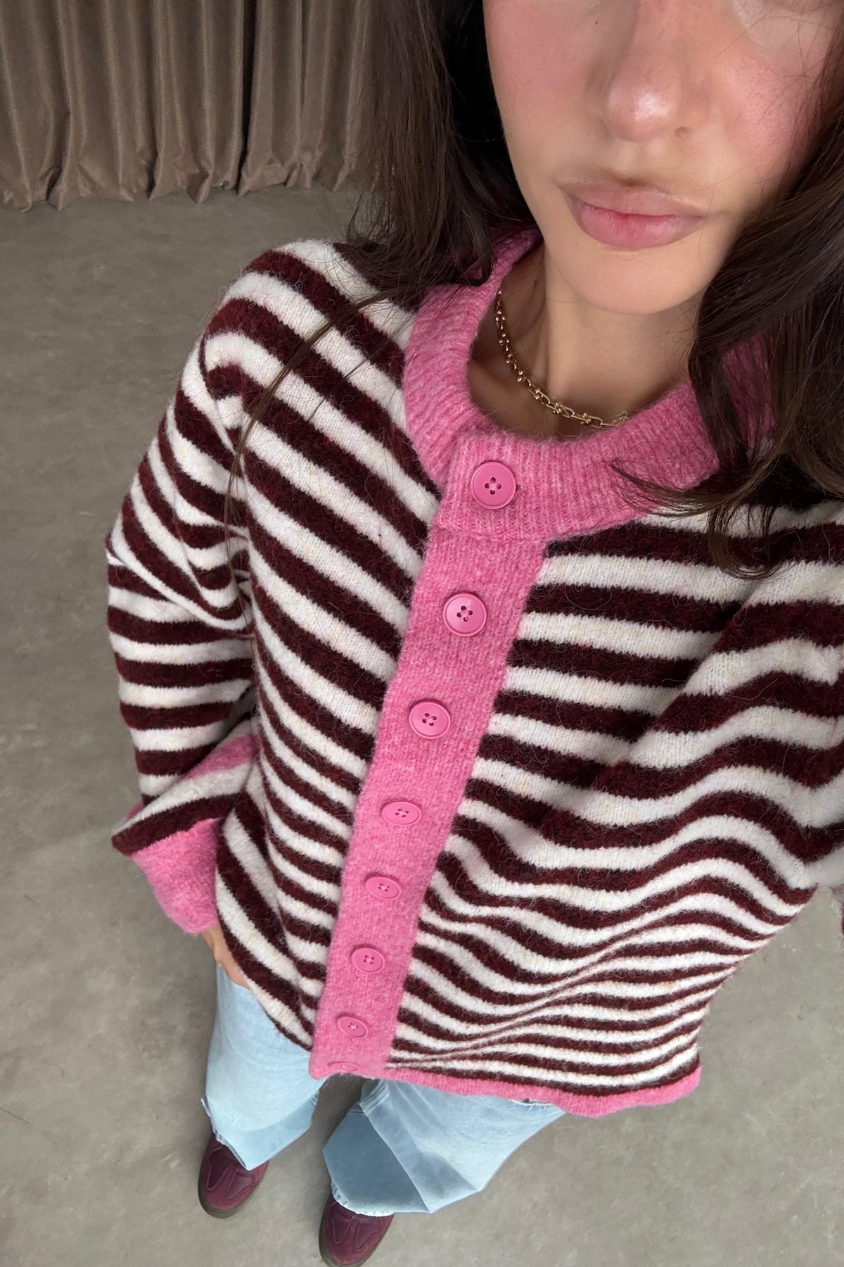 Pembe Kontrast Çizgili Düğmeli Hırka