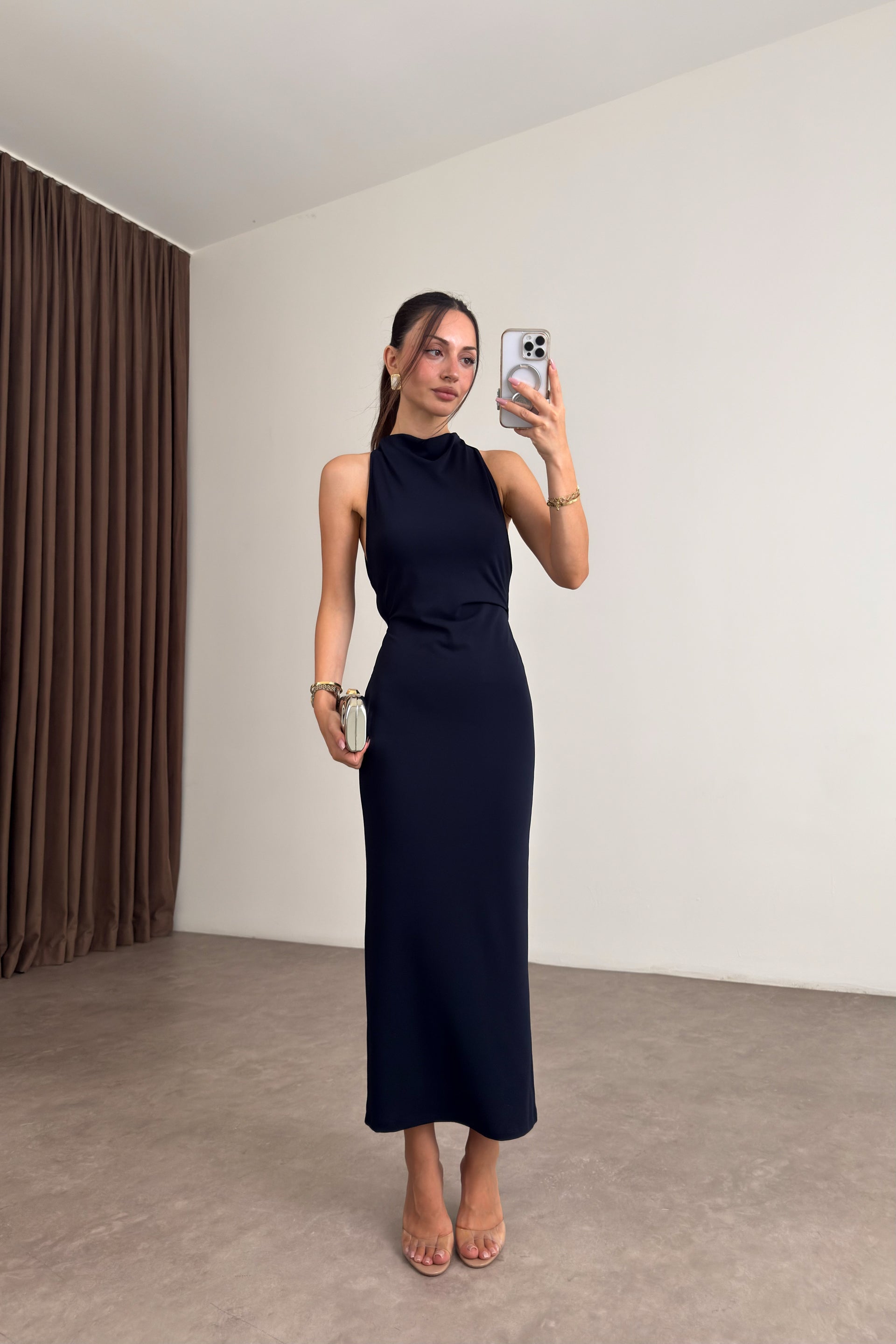 Zr Halter Yaka Sırt Dekolteli Midi Lacivert Elbise