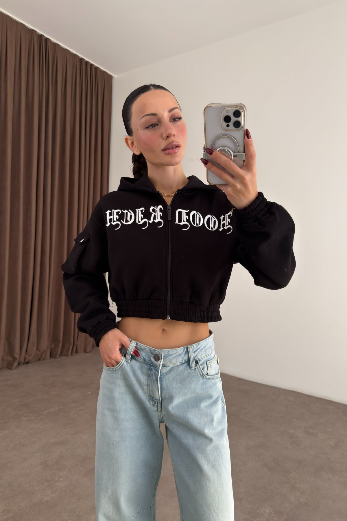 Hoodrich Şardonlu Nakış Detaylı Siyah Fermuarlı Sweatshirt