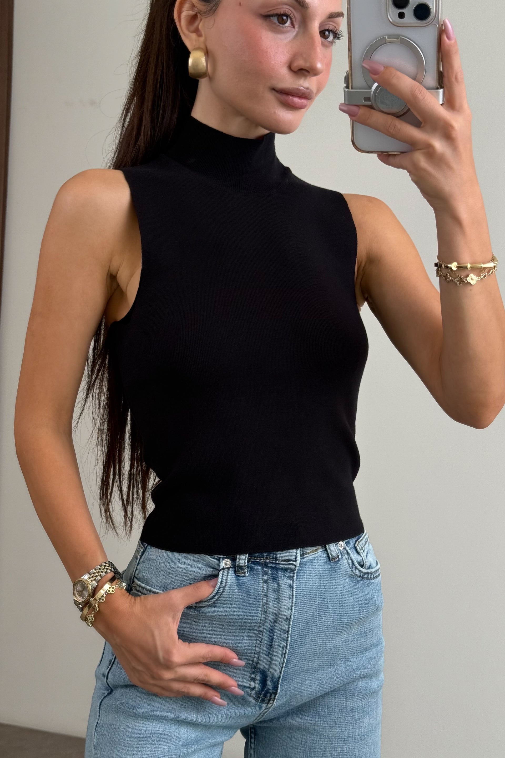 Modal Dokulu Örme Siyah Dik Yaka Body