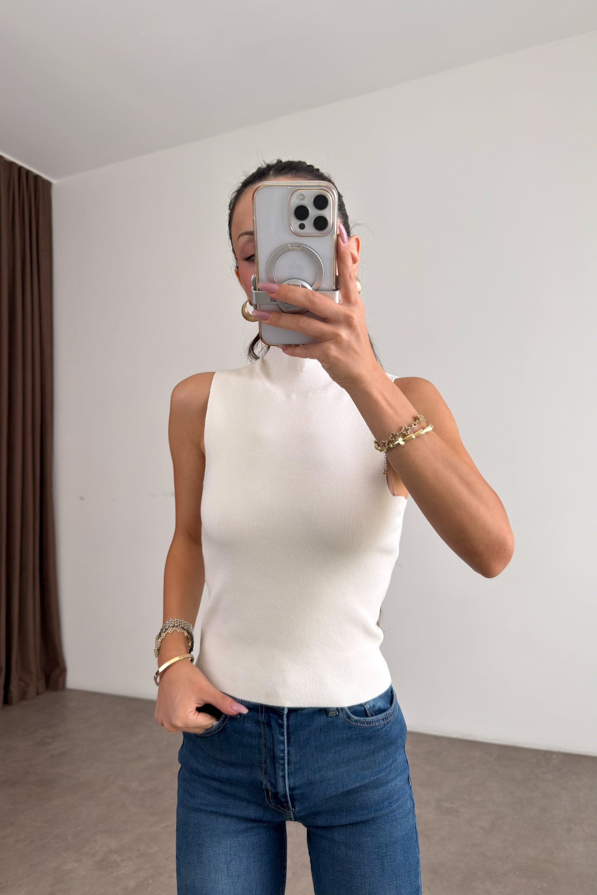 Modal Dokulu Örme Ekru Dik Yaka Body