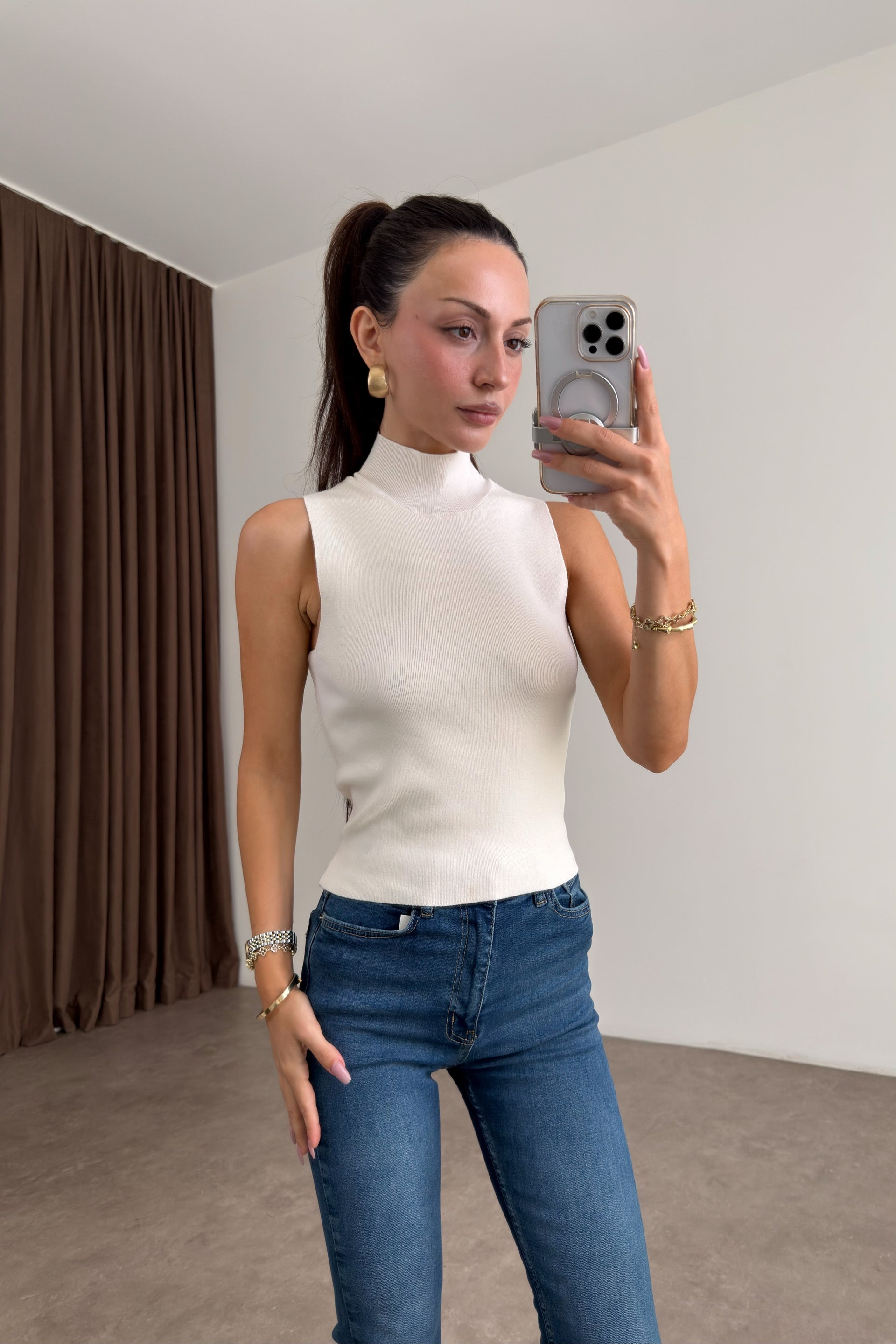 Modal Dokulu Örme Ekru Dik Yaka Body