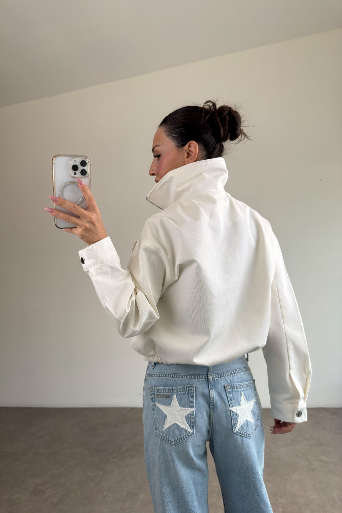 Çiçek Motifli Ekru Denim Ceket