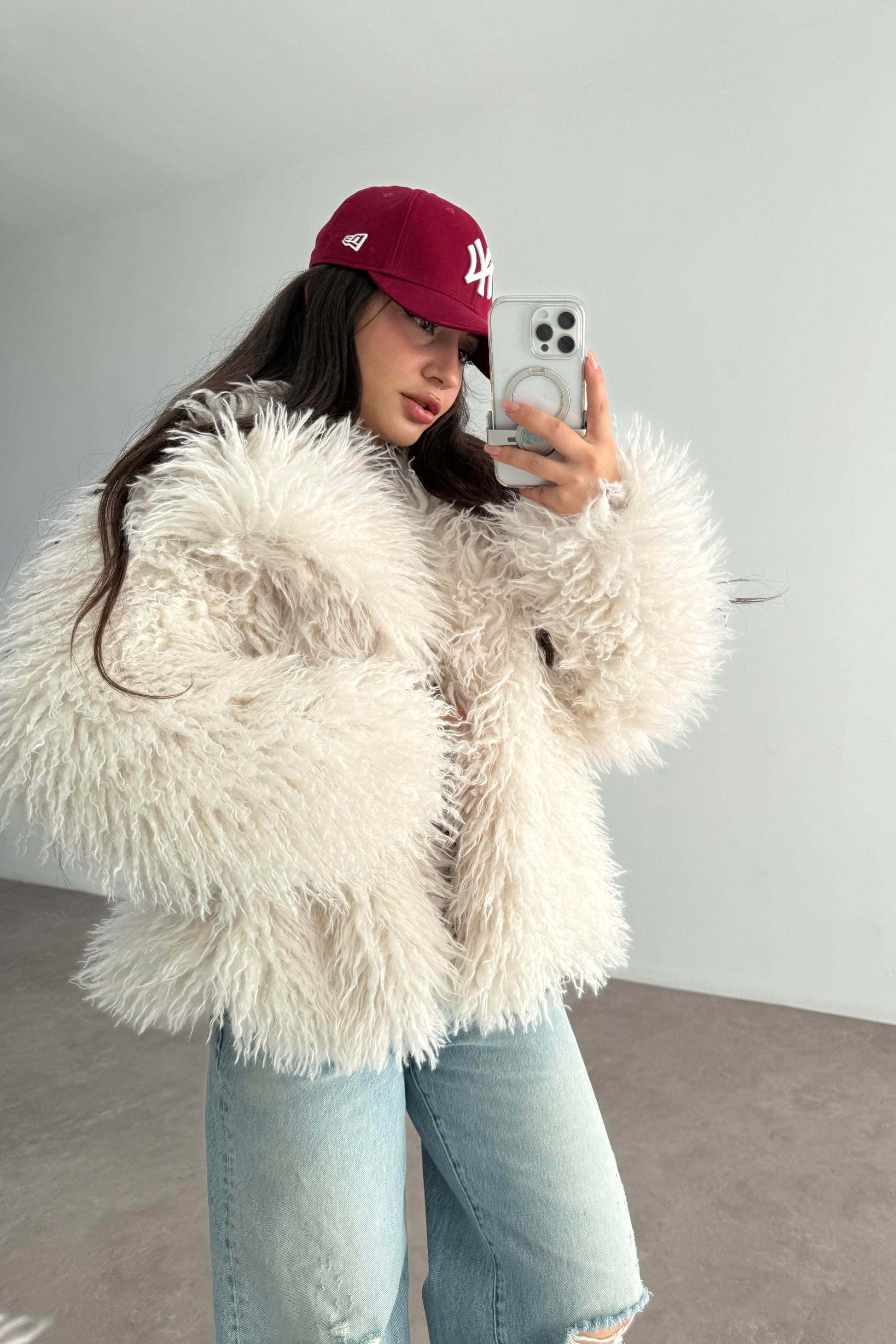 Angus Ekru Yakalı Kürk