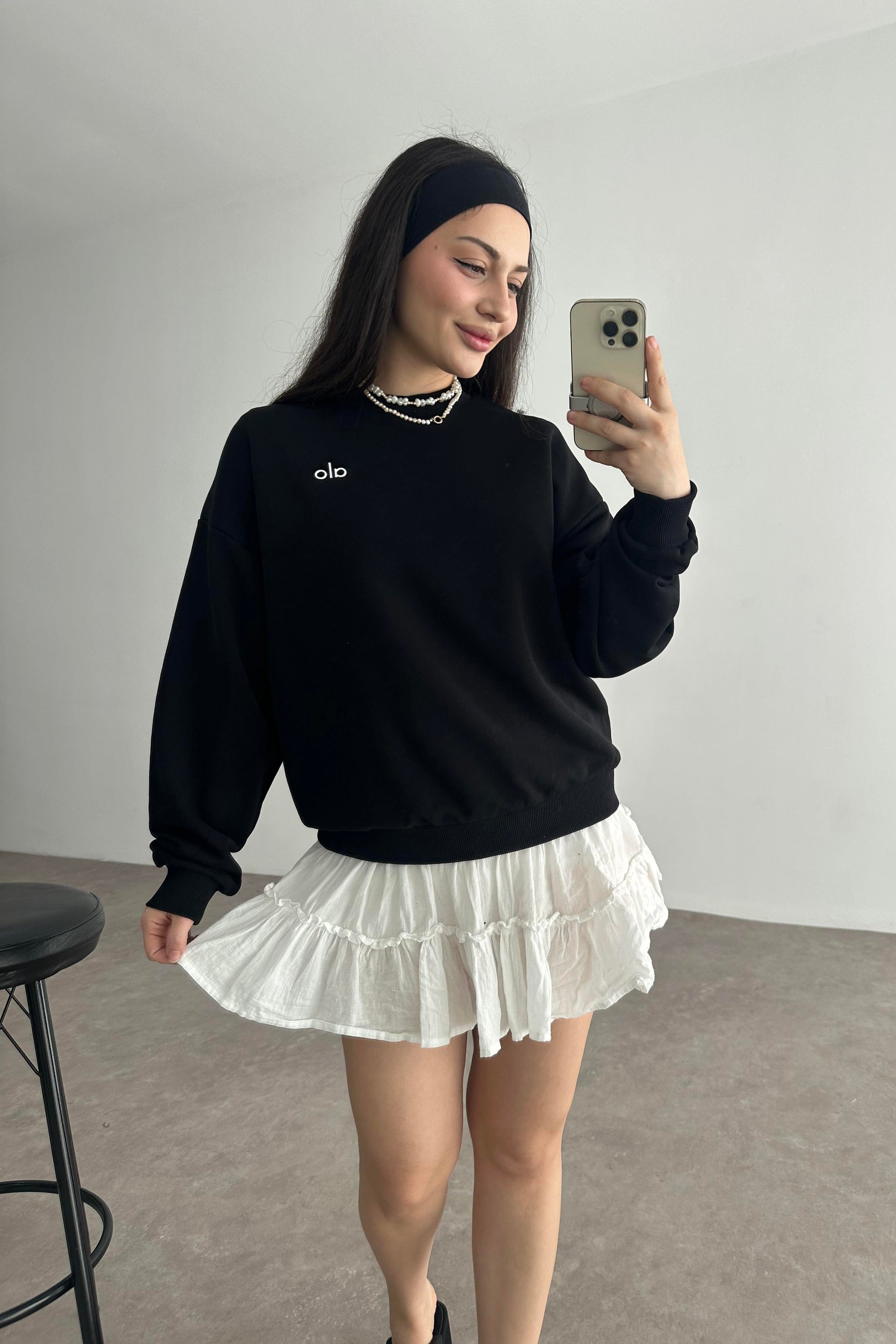 AO Logolu Siyah Oversize Sweat