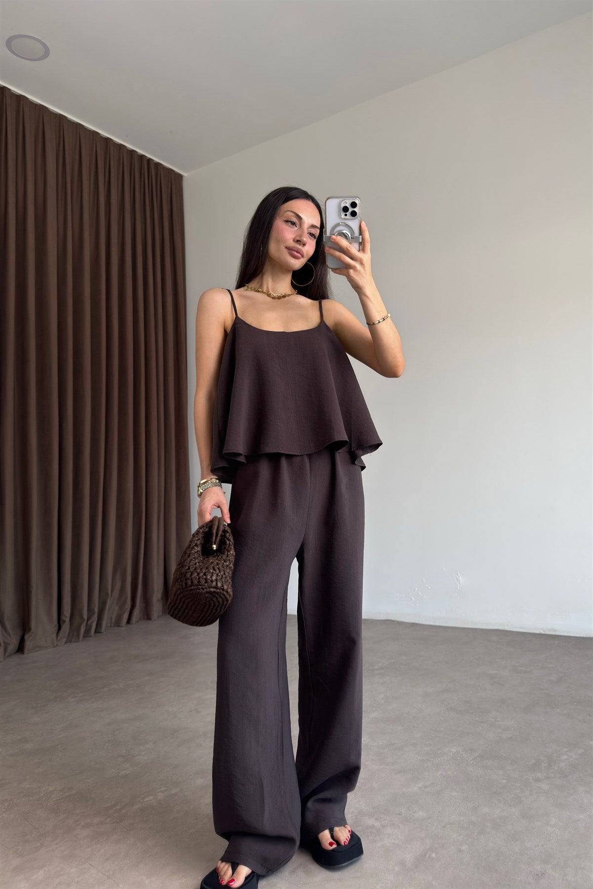 Askılı Bluz Pantolon Dökümlü Acı Kahve Takım