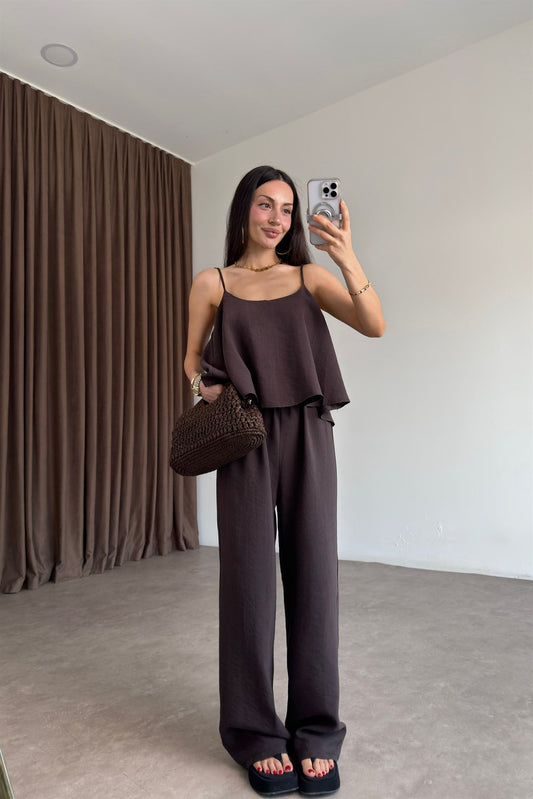 Askılı Bluz Pantolon Dökümlü Acı Kahve Takım