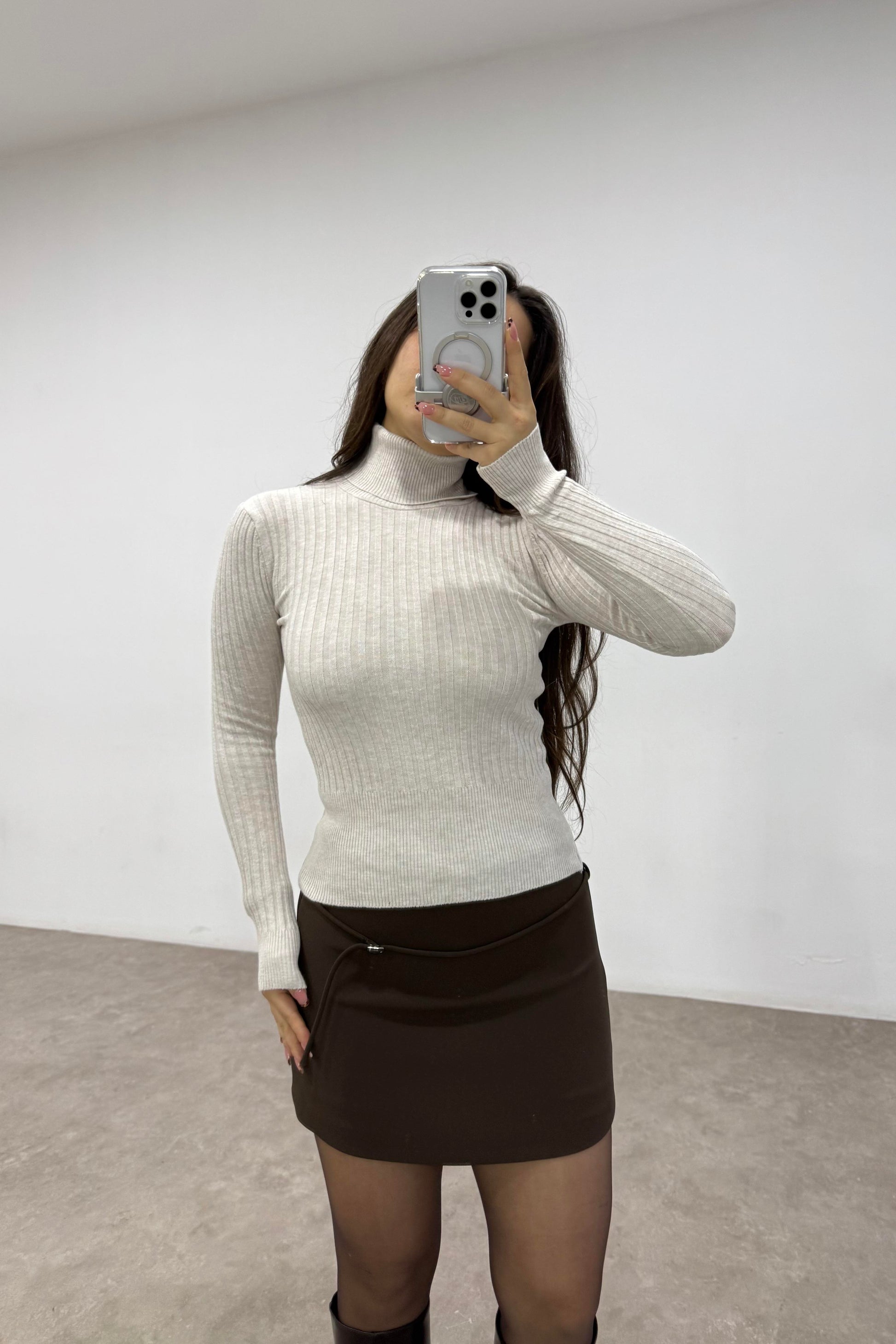 Balıkçı Yaka Poliamid Basic Ekru Body