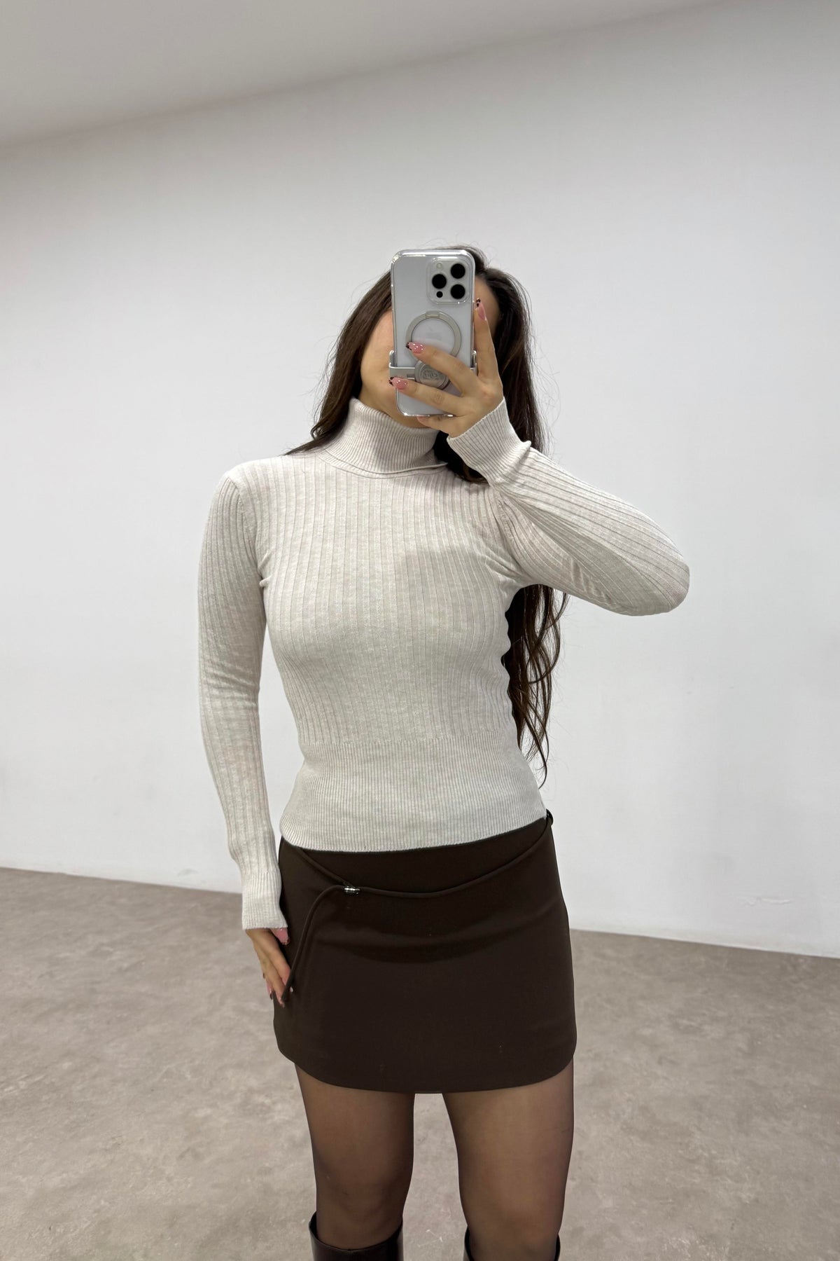 Balıkçı Yaka Poliamid Basic Ekru Body