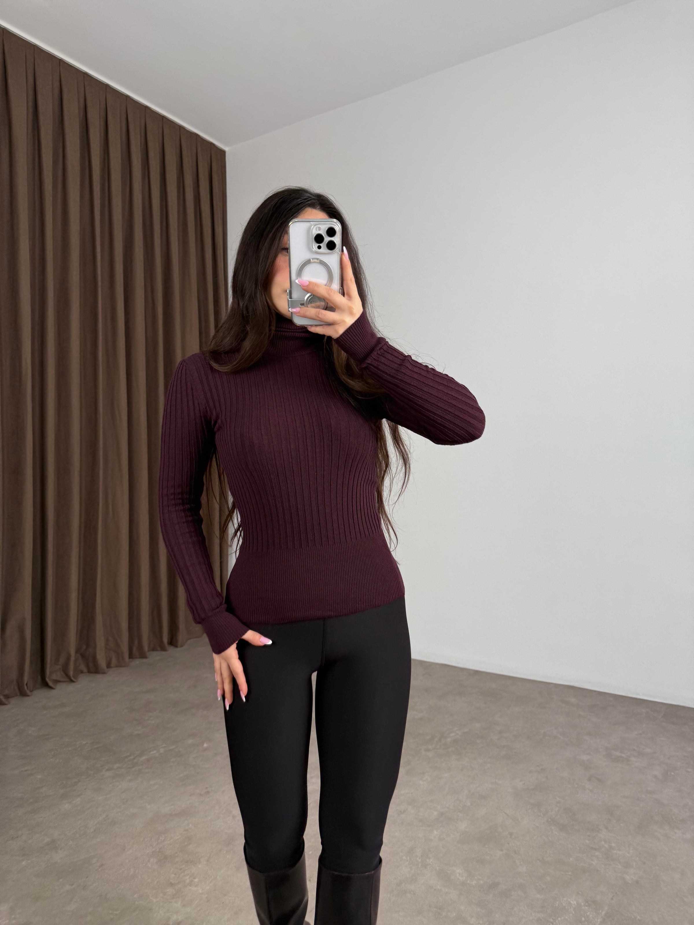 Balıkçı Yaka Poliamid Basic Mürdüm Body
