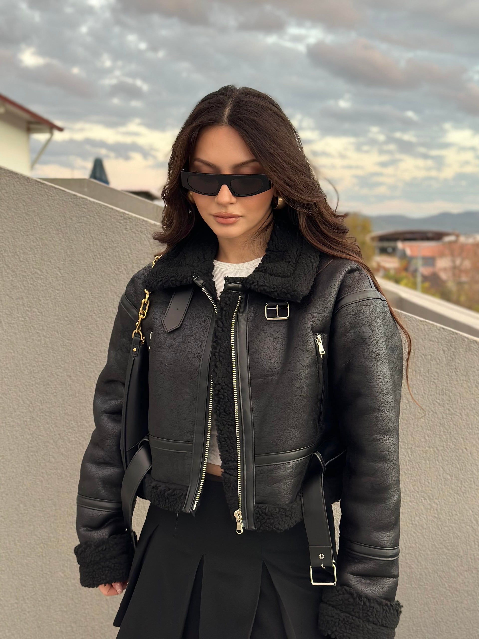 Biker Siyah Kürklü Kemerli Mont