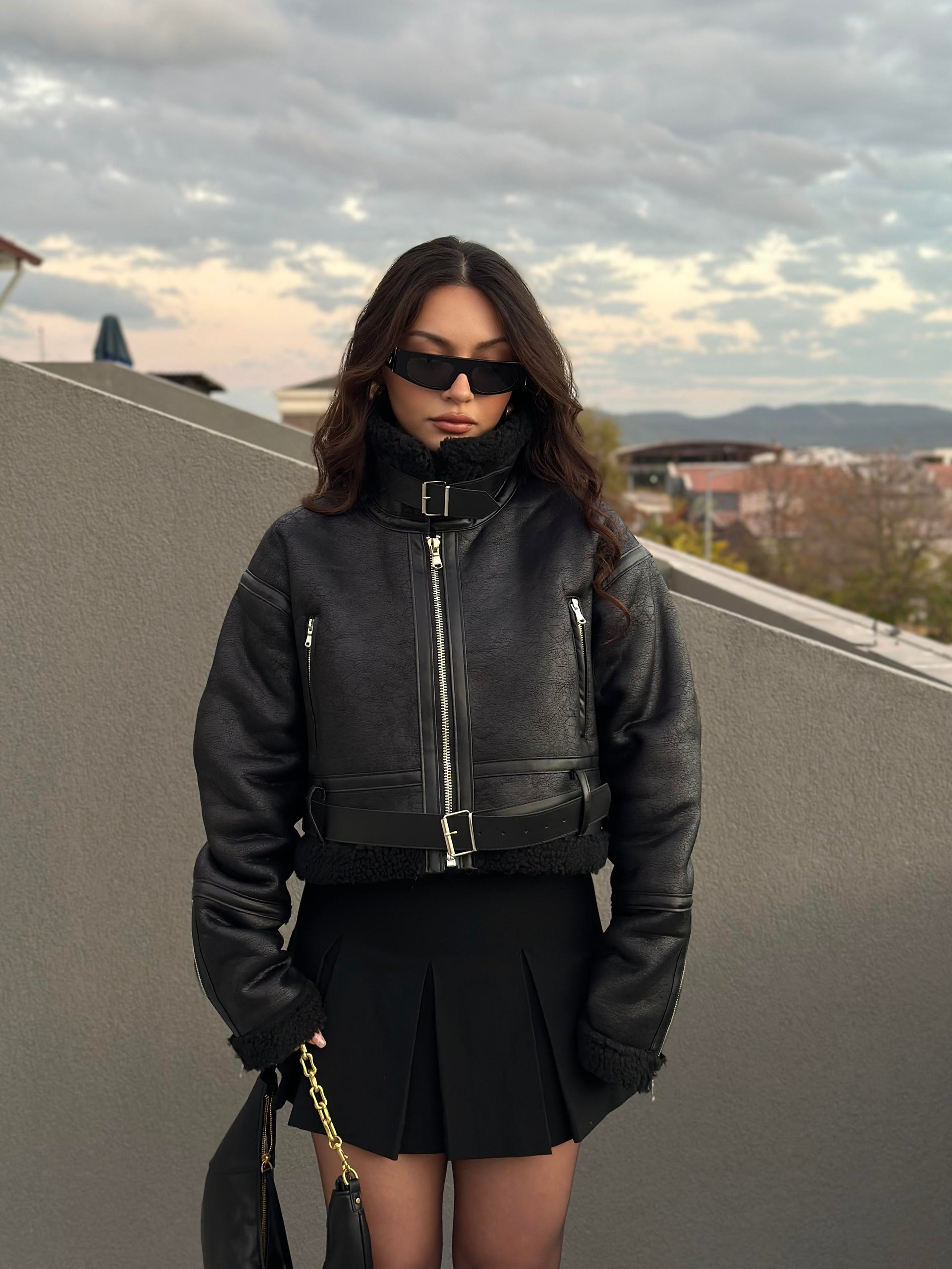 Biker Siyah Kürklü Kemerli Mont