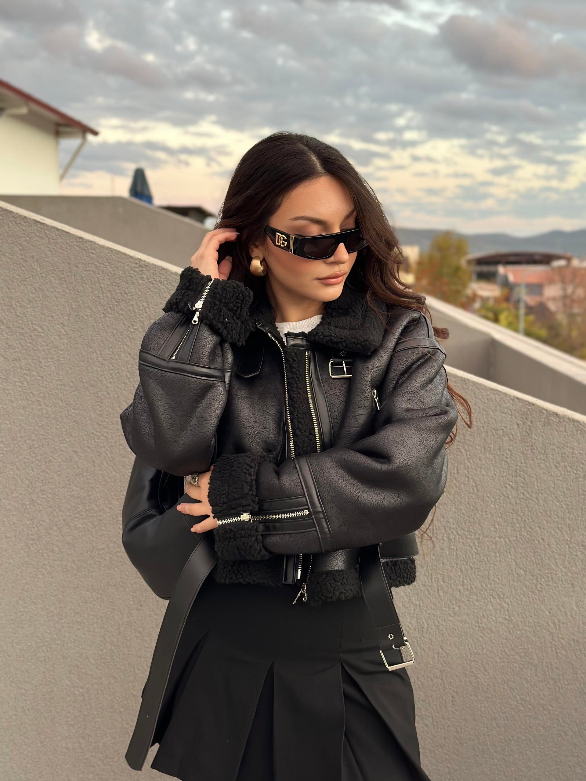 Biker Siyah Kürklü Kemerli Mont