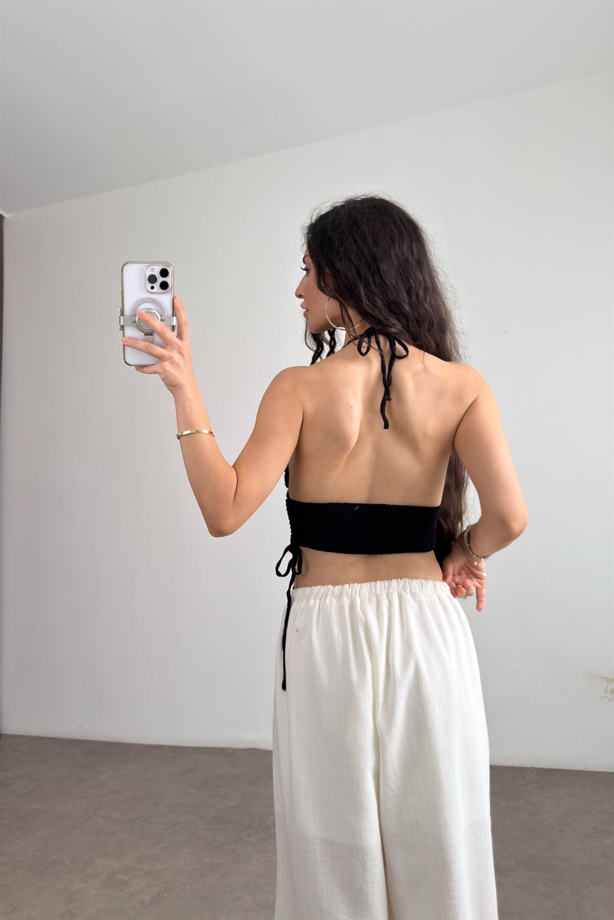 Boyundan Bağlamalı Müslin Siyah Crop Büstiyer