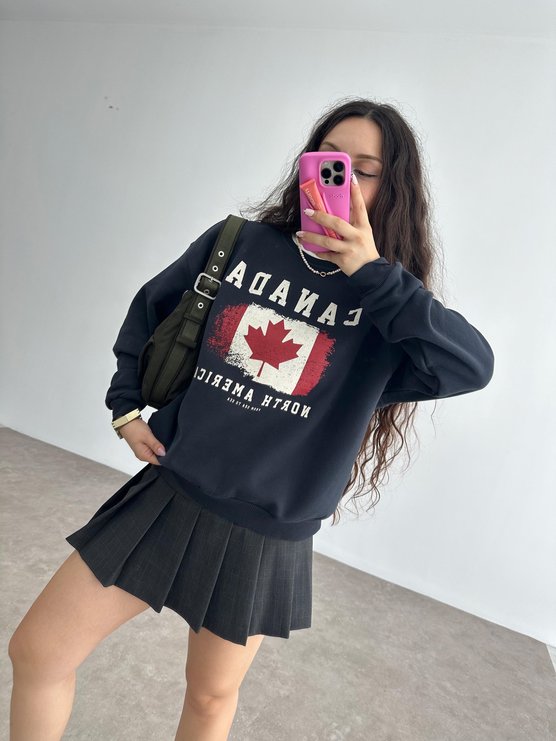 Brshka Orj. Canada Sweatshirt