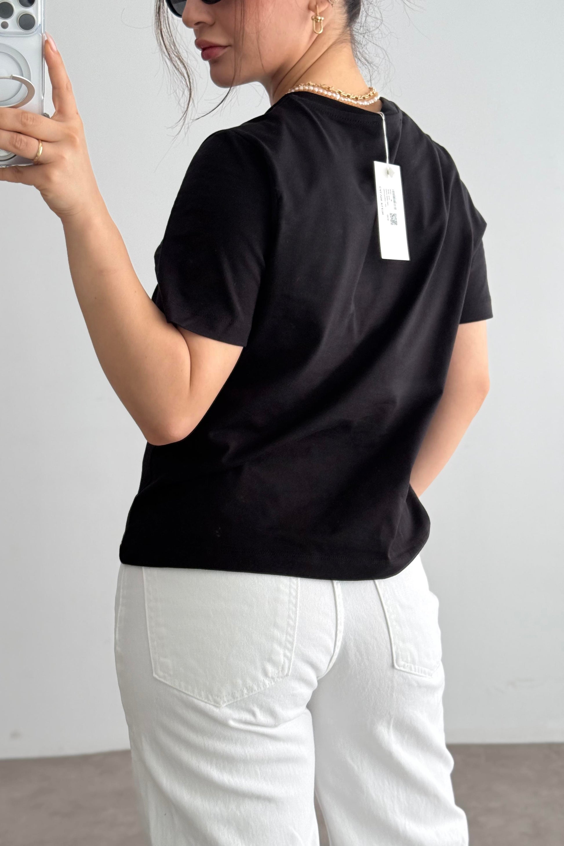 CK Nakış İşlemeli Siyah T-shirt