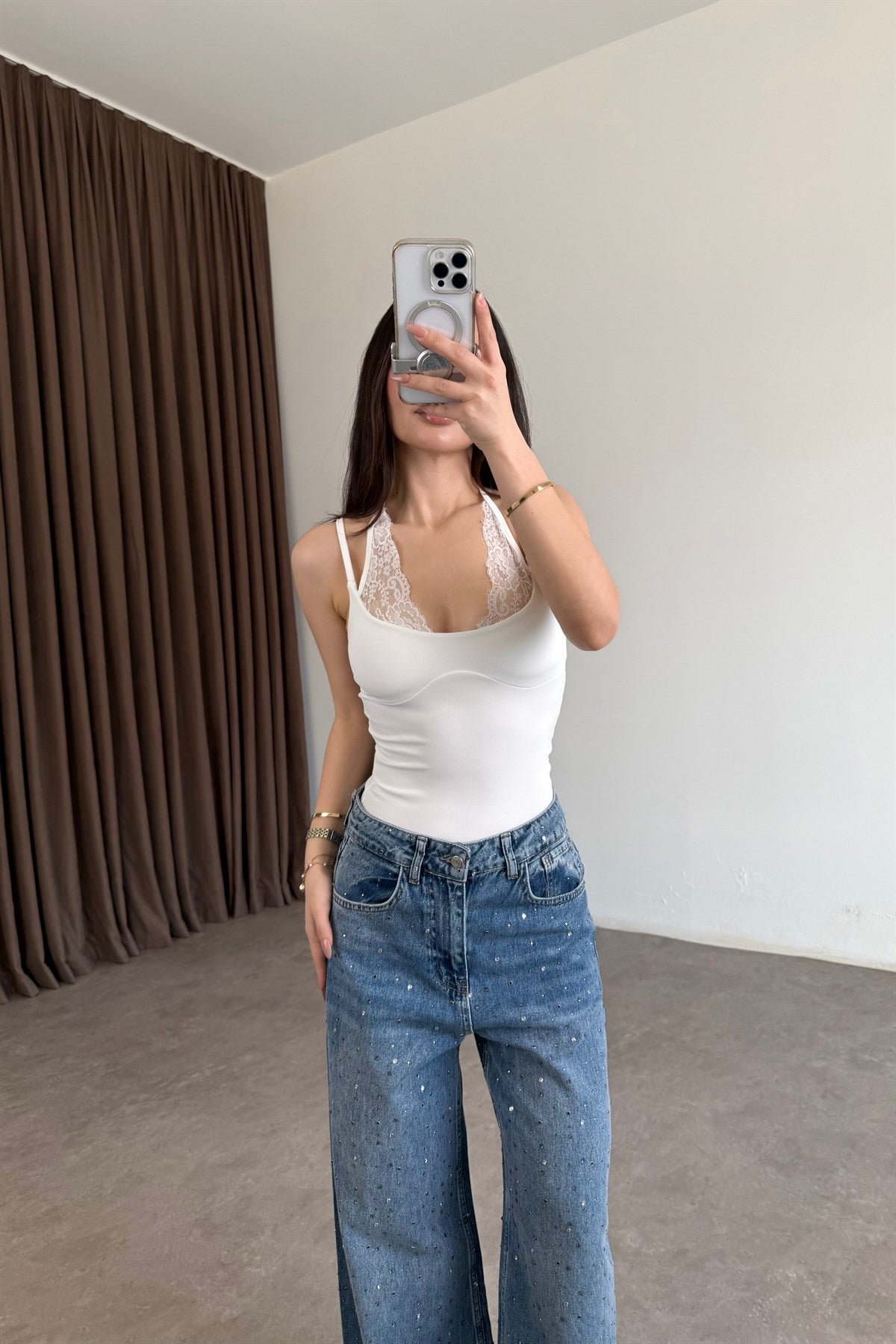 Dantel Detaylı Askılı Beyaz Body