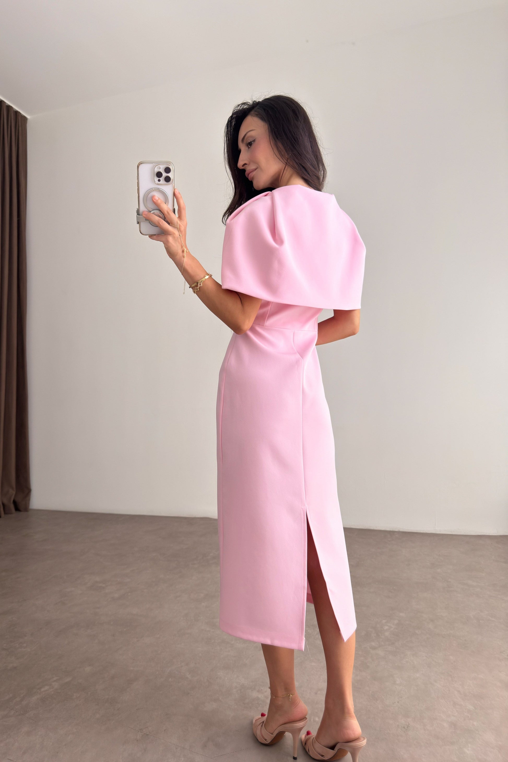Diana Pastel Pembe Broşlu Midi Elbise