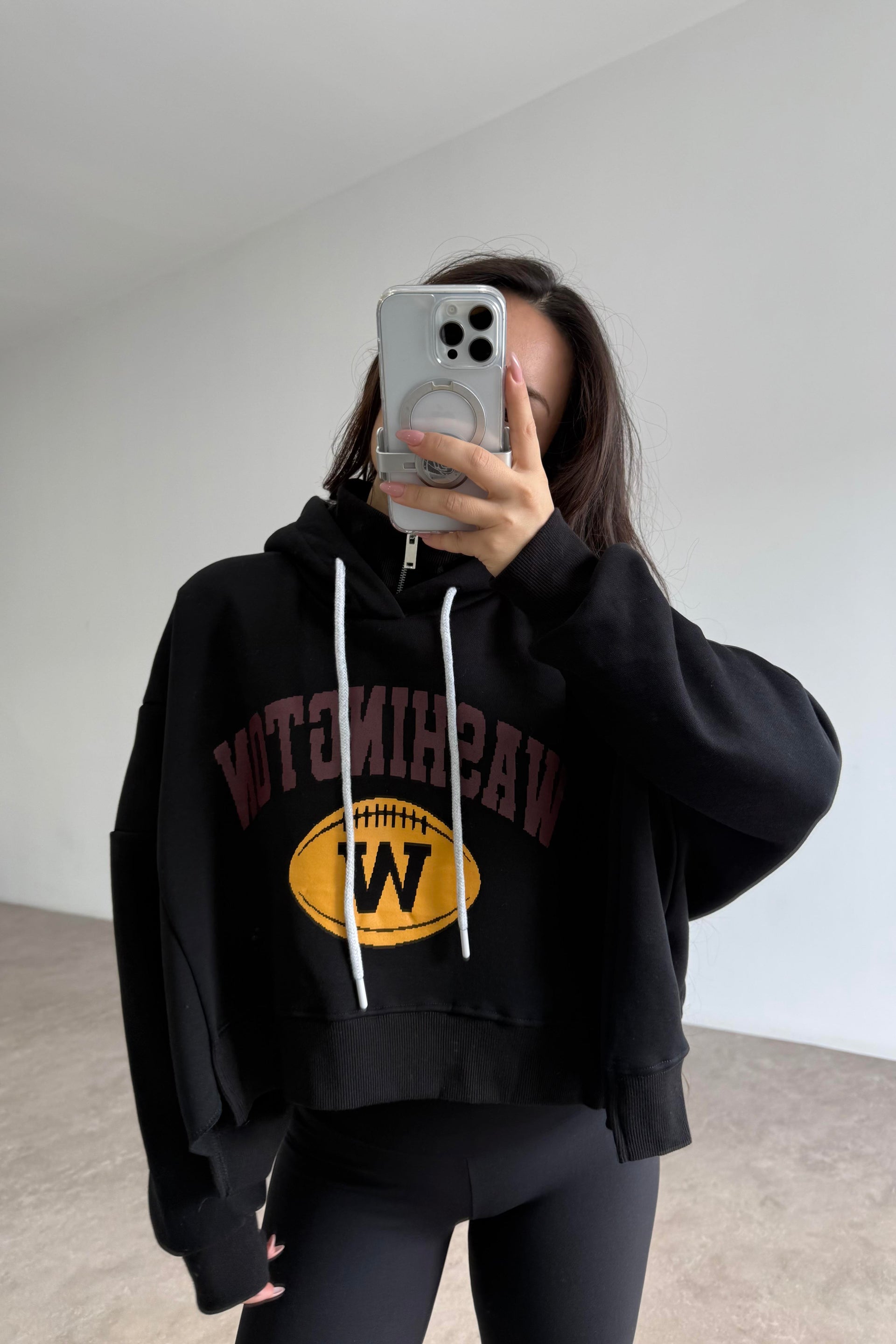Dik Yakalı Kapüşonlu Kalın Şardonlu Siyah Sweatshirt