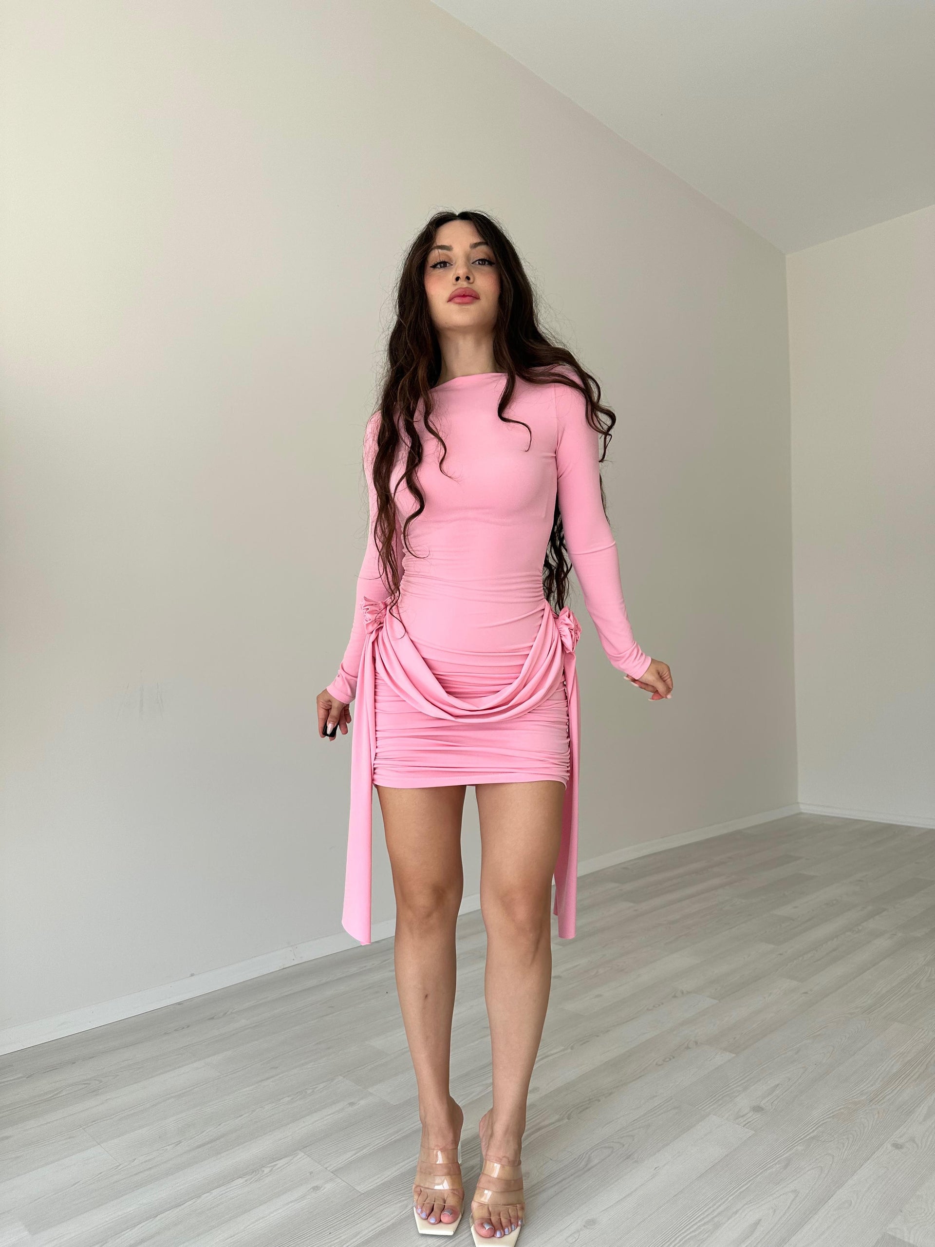 Drapeli Rosie Pembe Elbise