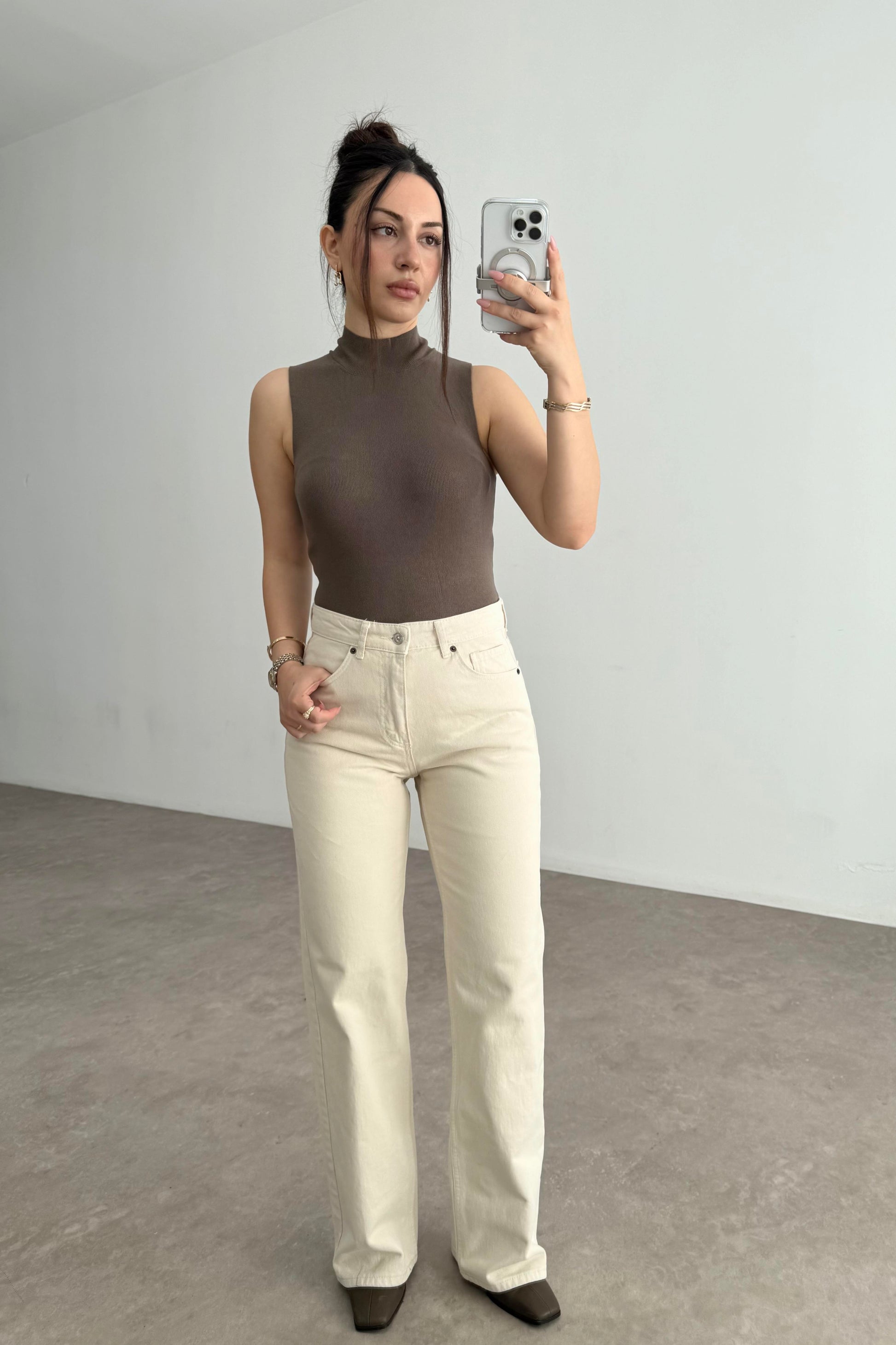 ZRA Dikişli Paça Straightleg Ekru Jean