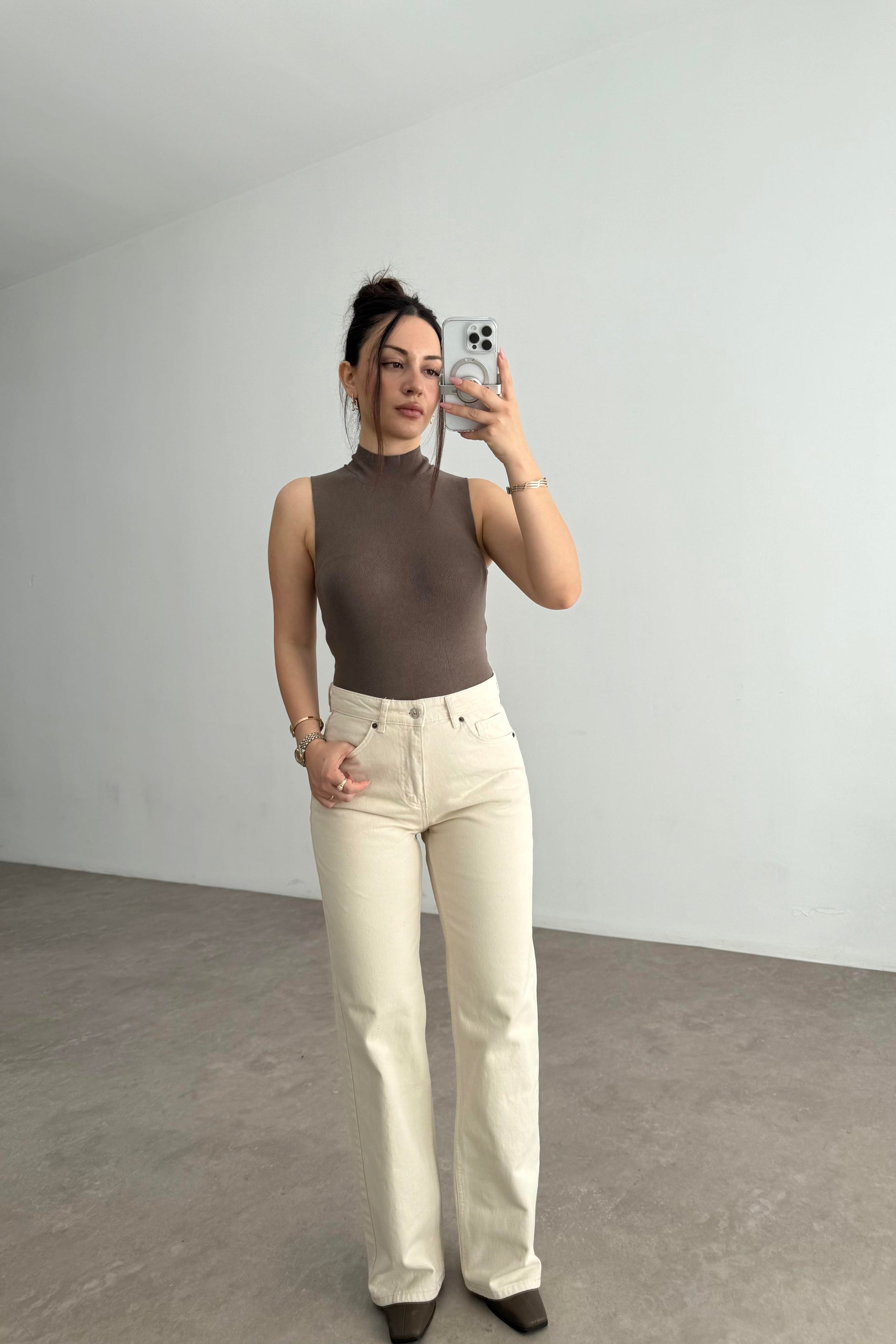 ZRA Dikişli Paça Straightleg Ekru Jean