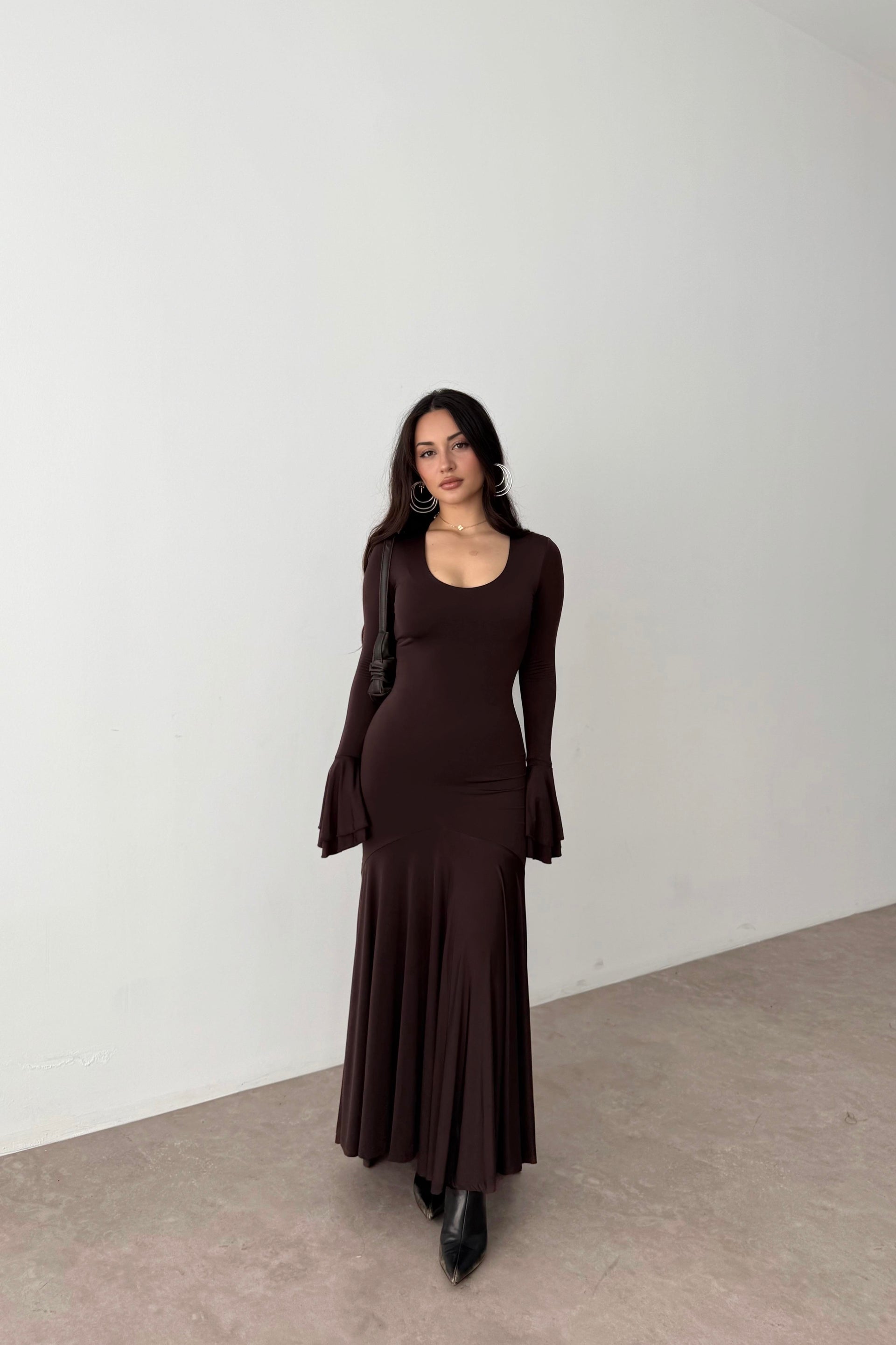 Eva Kolları Volanlı Kahve Elbise