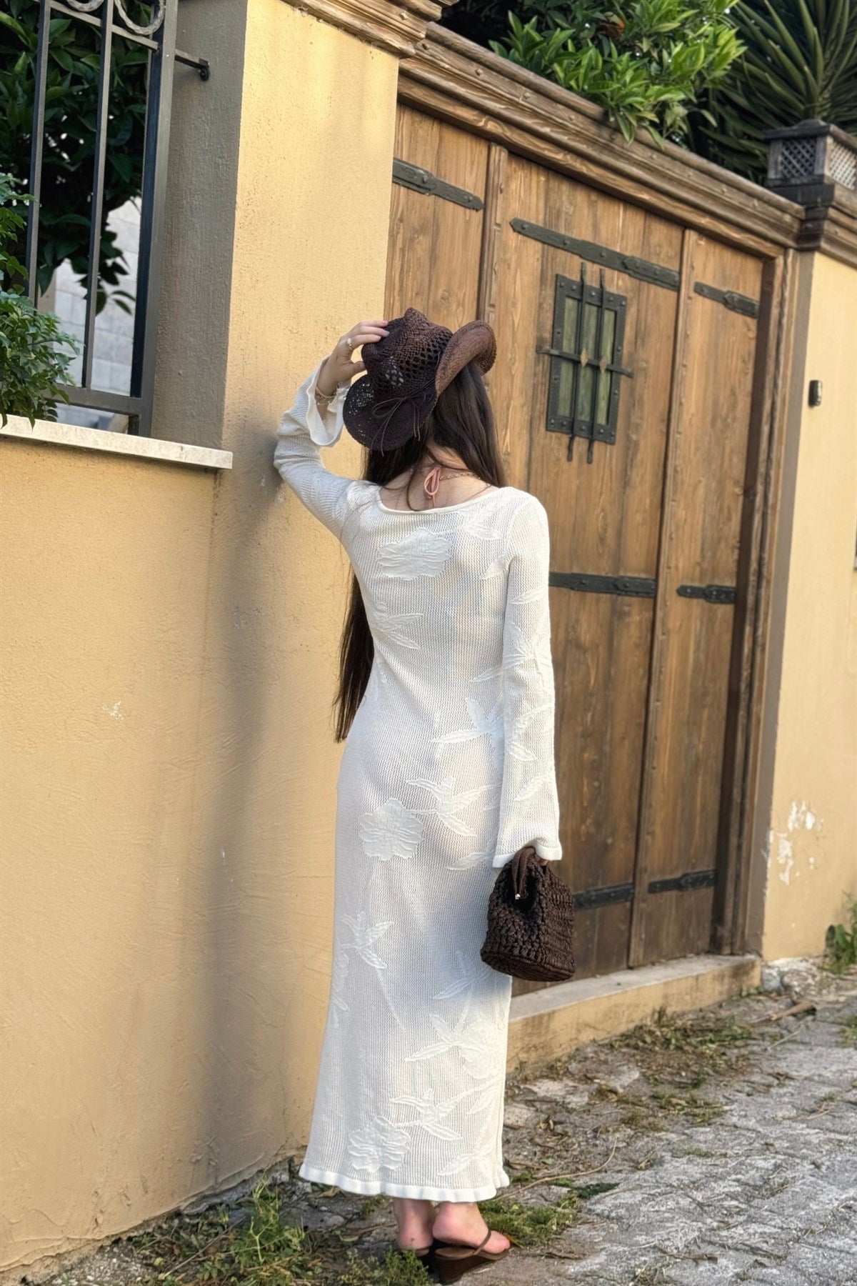 Flora Çiçek Desenli Pencereli Ekru Elbise