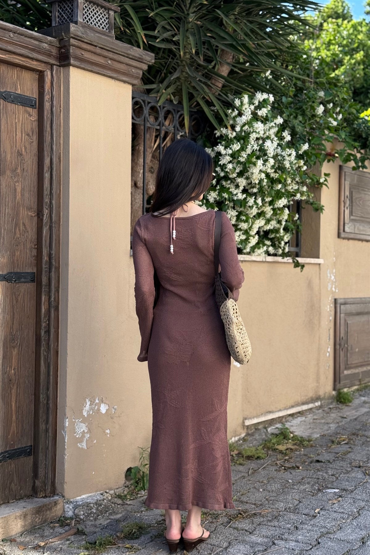 Flora Çiçek Desenli Pencereli Toprak Elbise