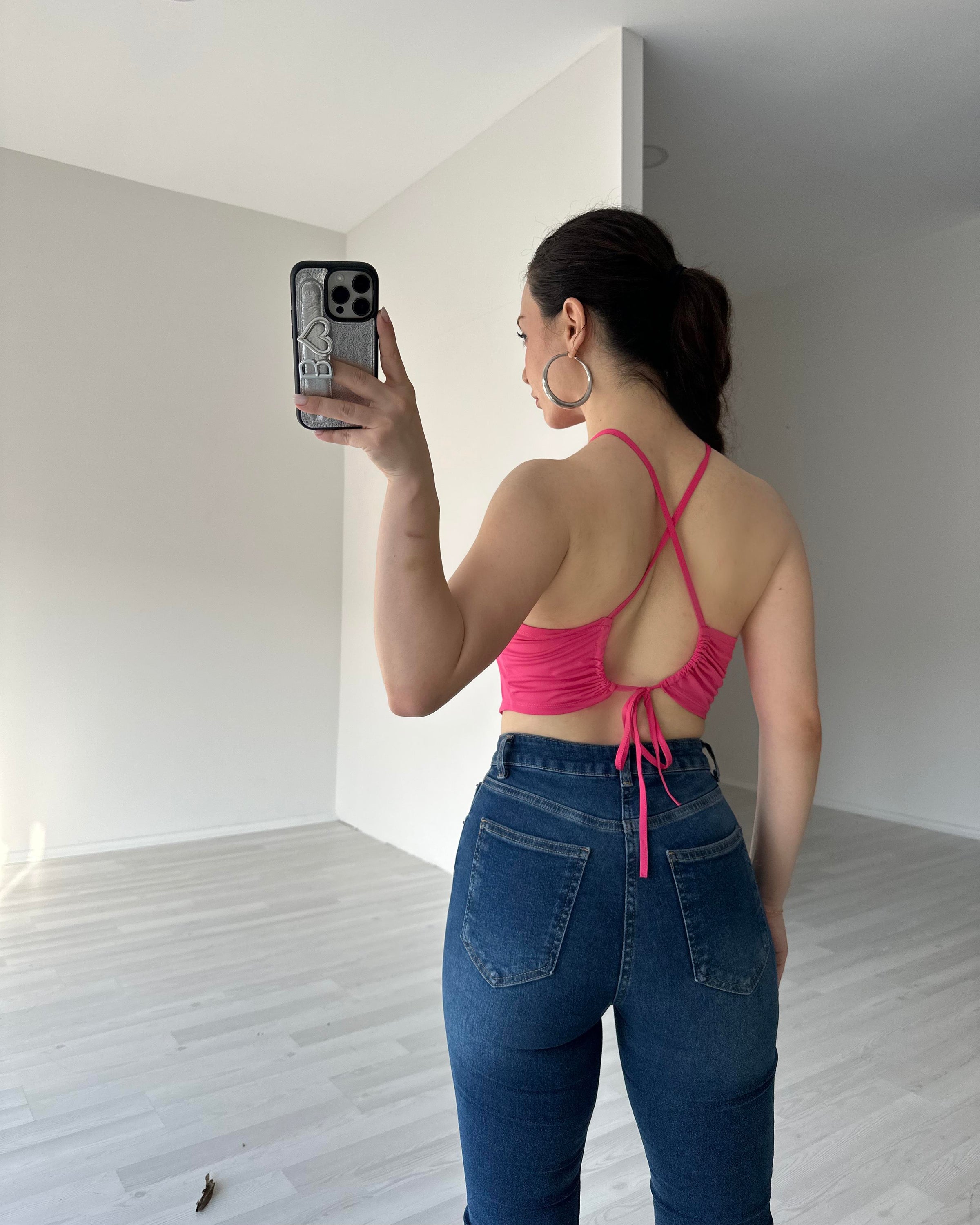 Halter Yaka Bağlamalı V Kesim Crop