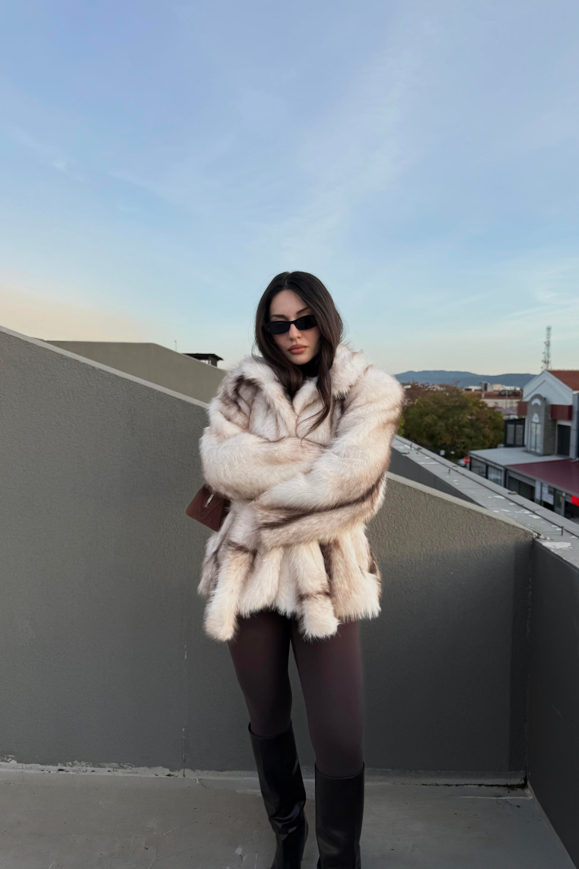 İrina Kuşaklı Premium Ekru Kürk