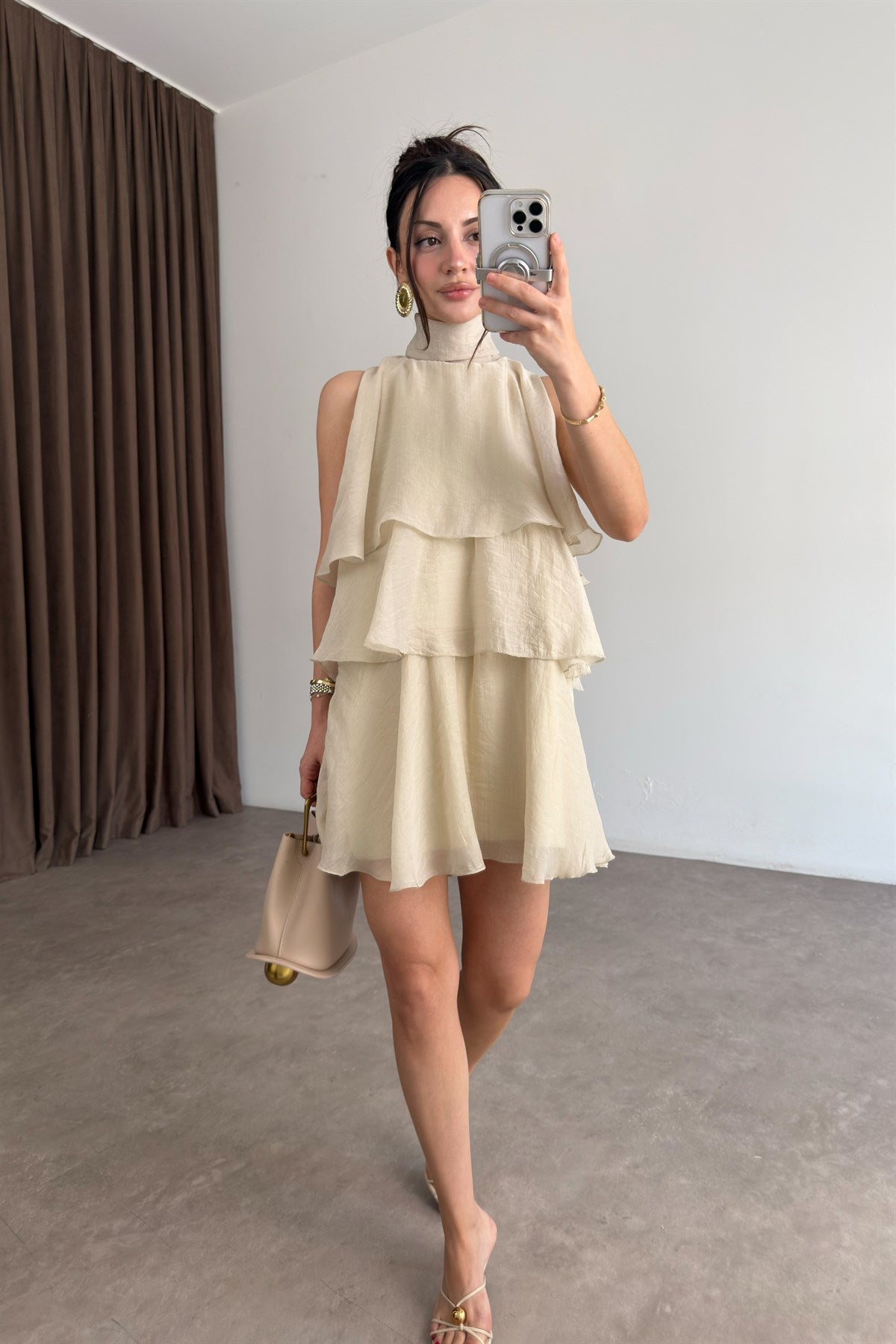 Katlı Bağlama Detaylı Mini Elbise Taş