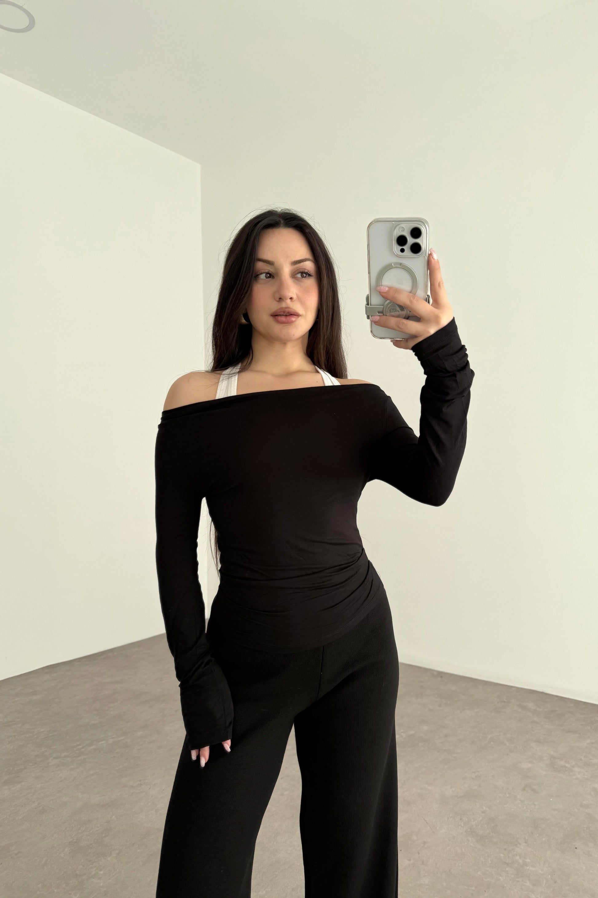 Kayık Yakalı Drapeli Opak Basic Siyah Body