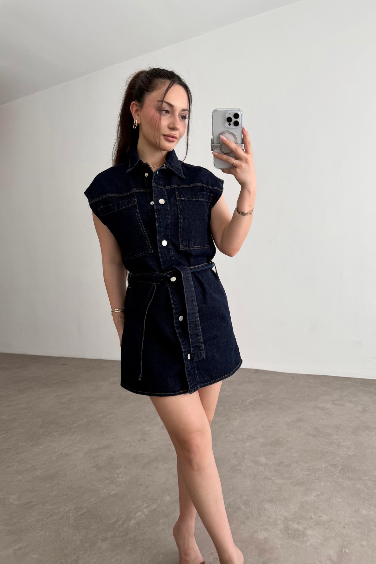 Kemer Detaylı Düğmeli Denim Elbise