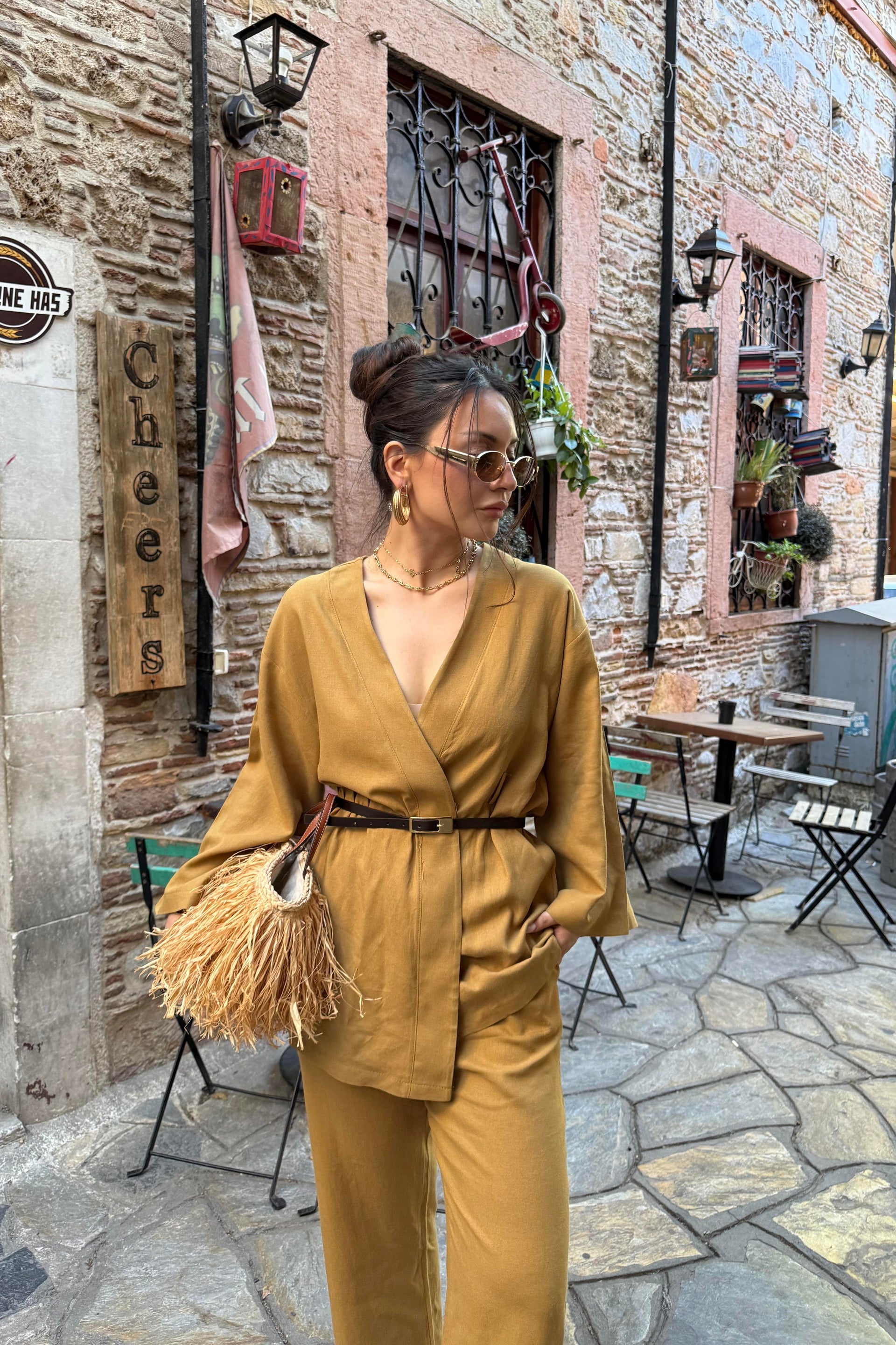 Keten Kemerli Lüks Takım Camel