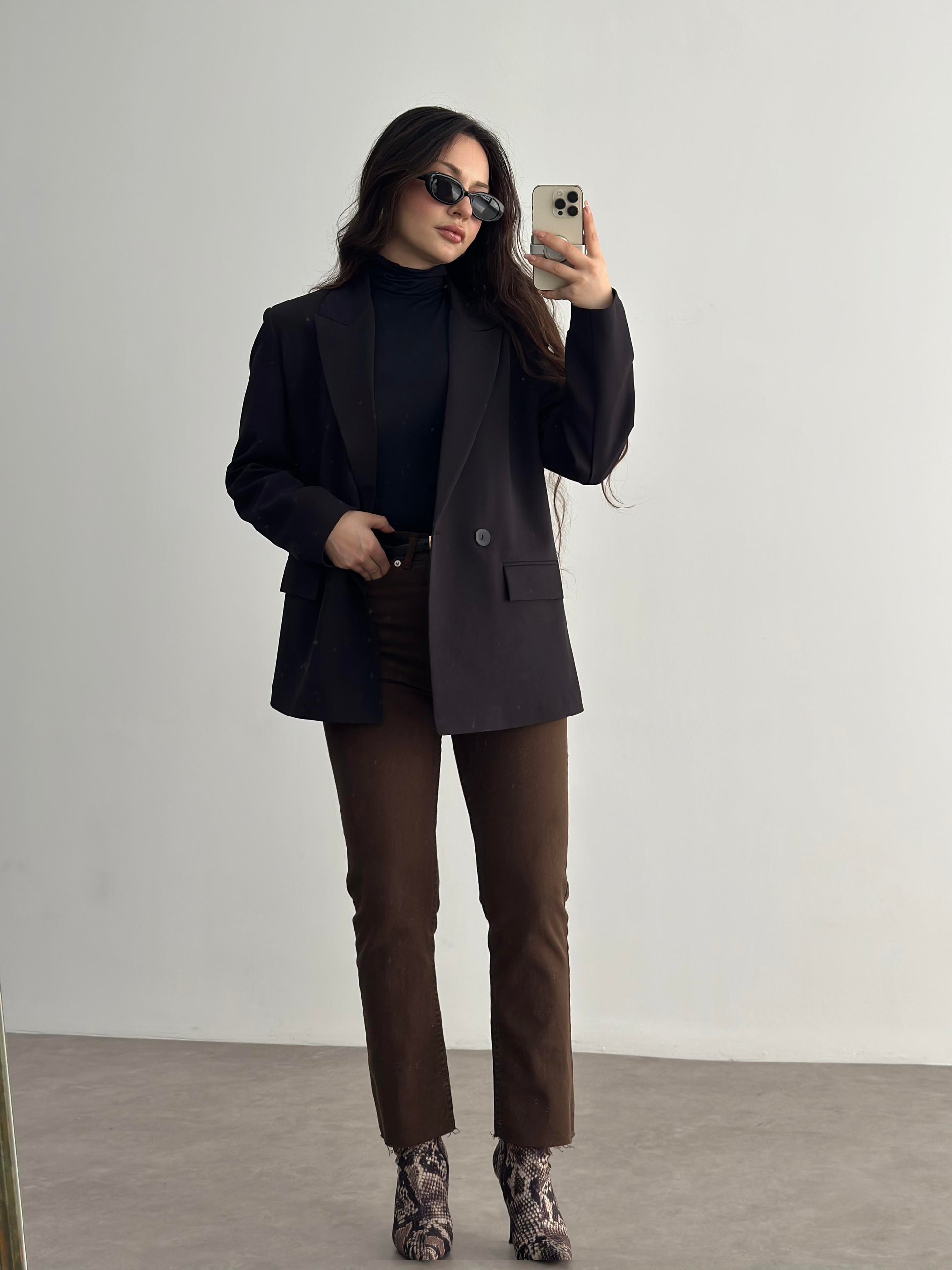 Klasik Kesim Siyah Blazer Ceket