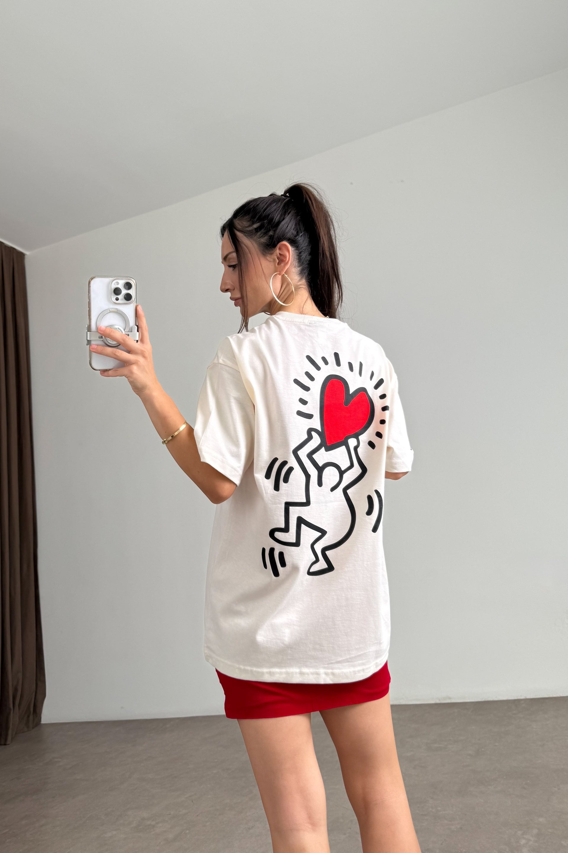 Love Yazılı Arkası Baskılı Tişört
