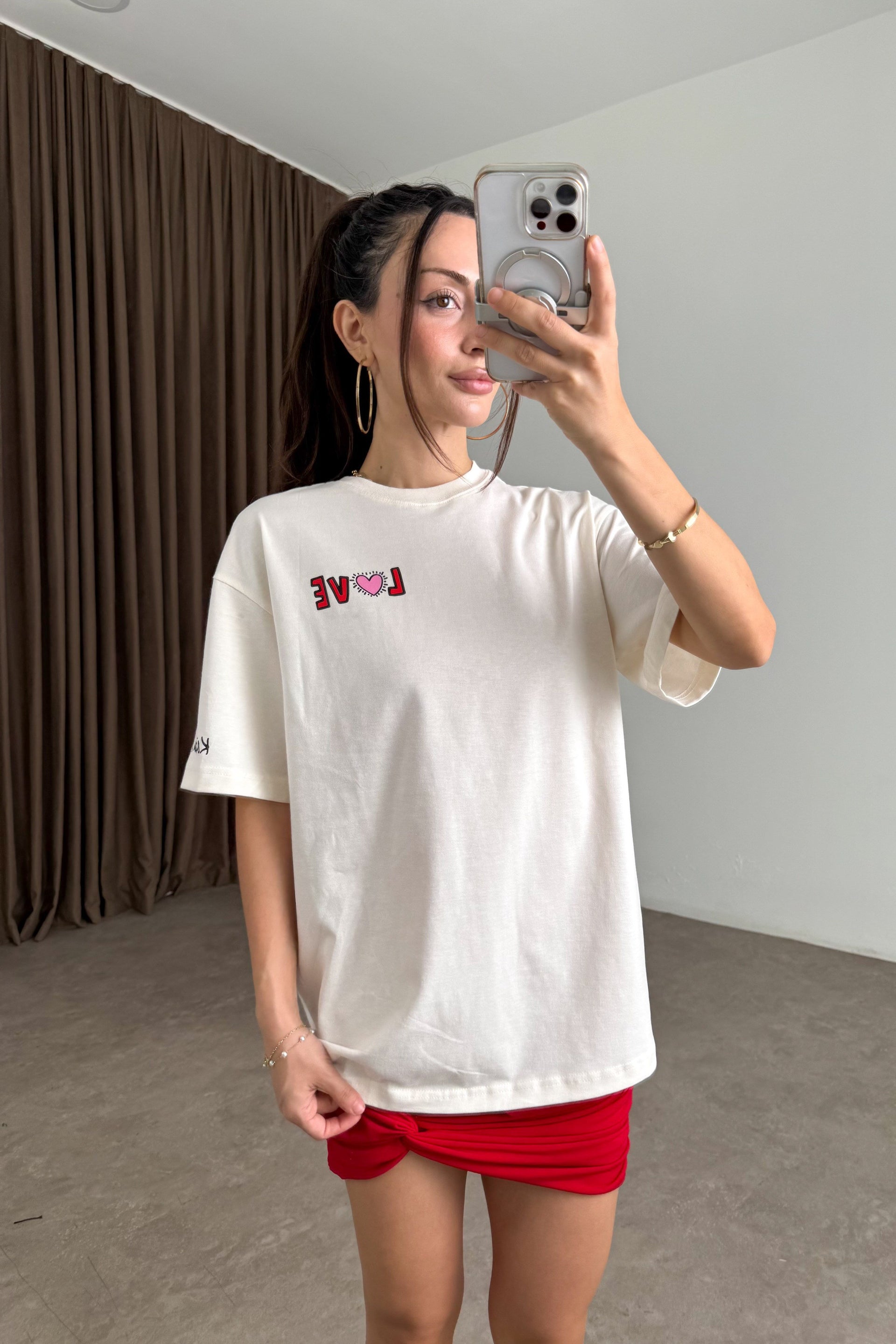 Love Yazılı Arkası Baskılı Tişört
