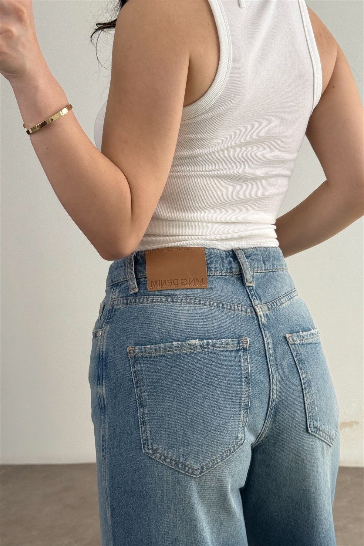 MNG Orijinal Eskitme Paça Yüksek Belli Wide Leg Jean