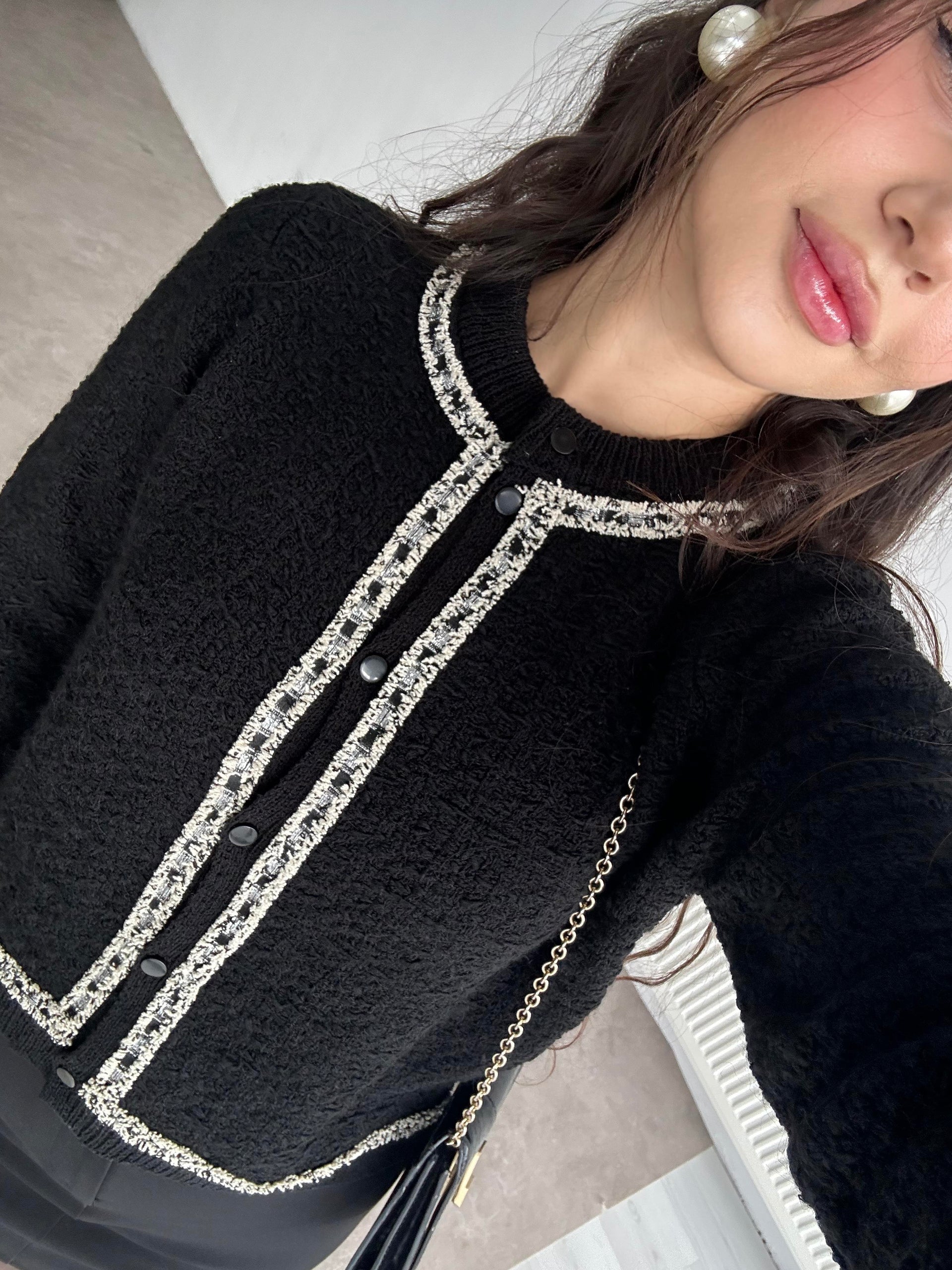 Mng Orj. Siyah Tüvit Hırka