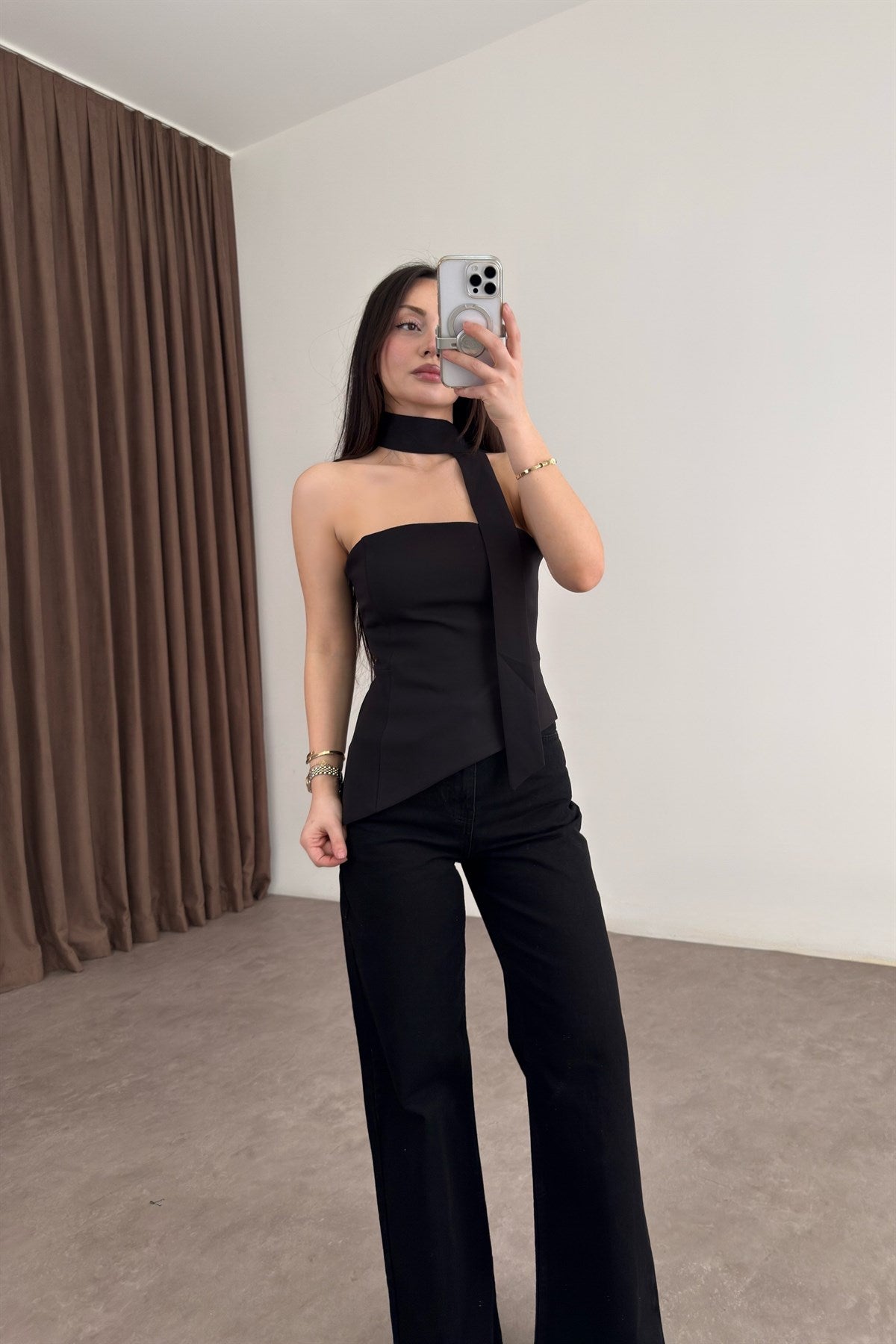 MNG Siyah Jean
