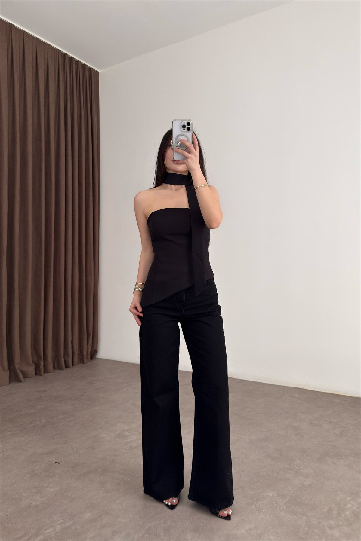 MNG Siyah Jean