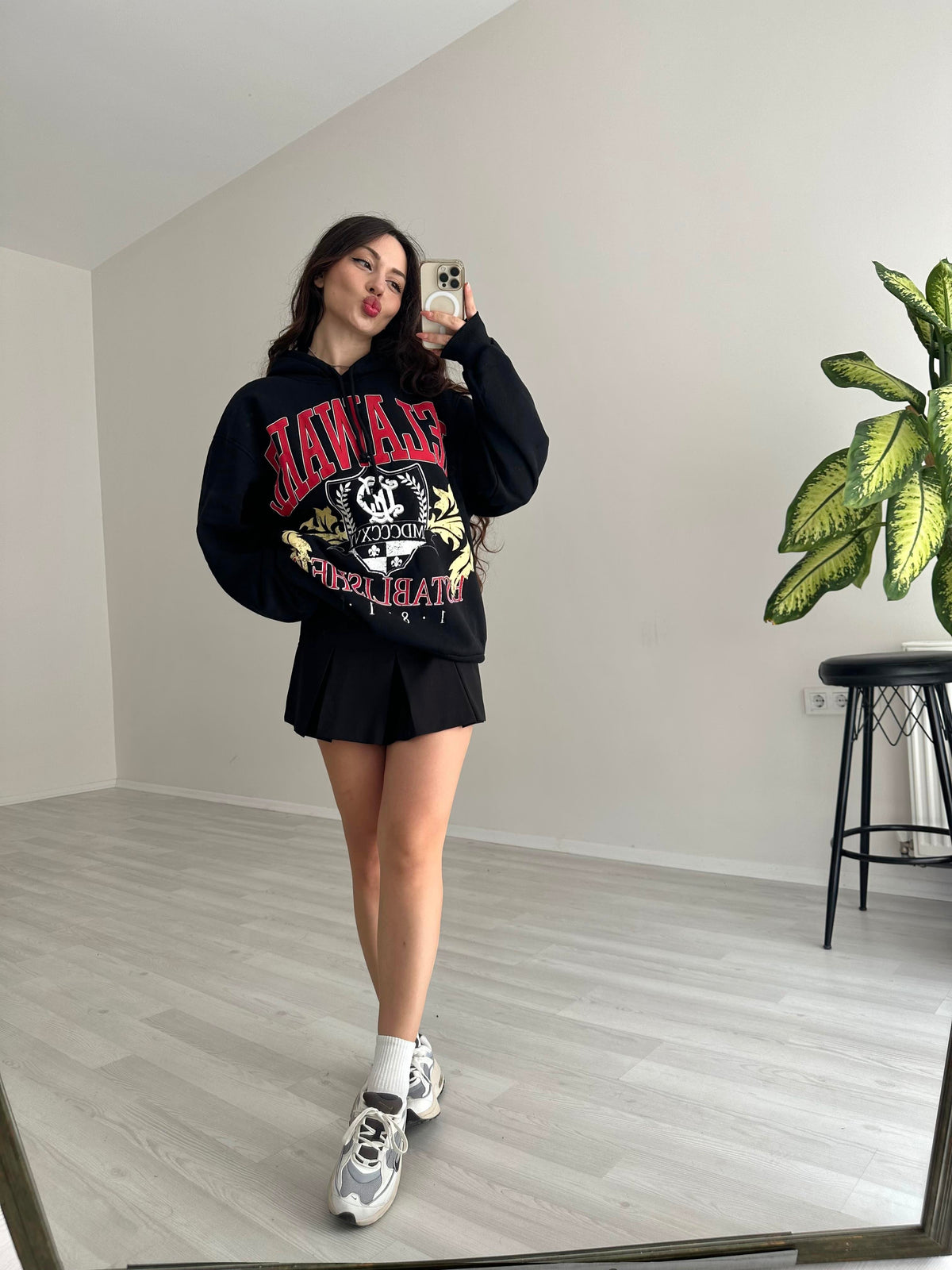 Kolej Sweatshirt