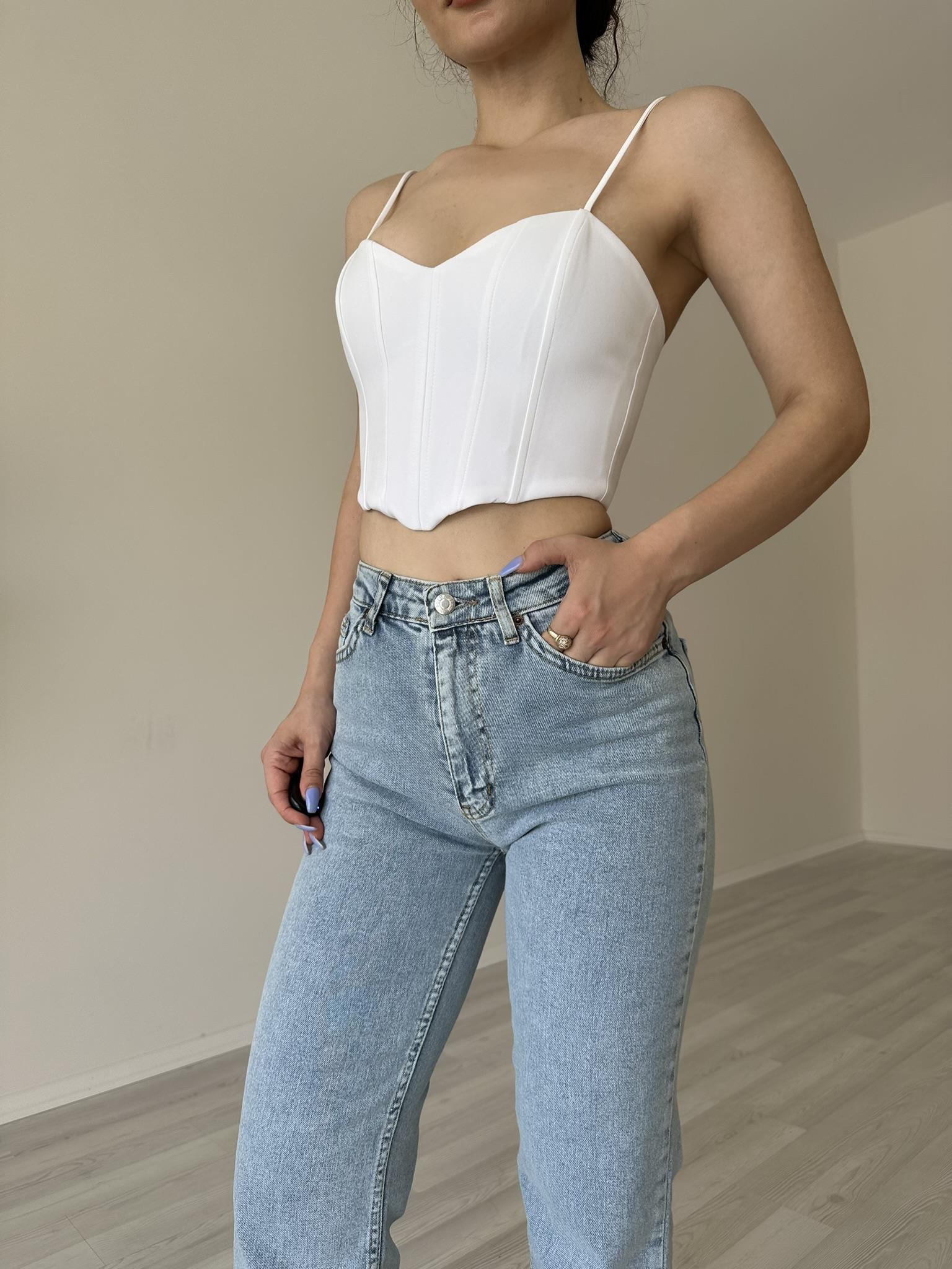 Orijinal Marka Orijinal Kalp Yaka Beyaz Korse Top