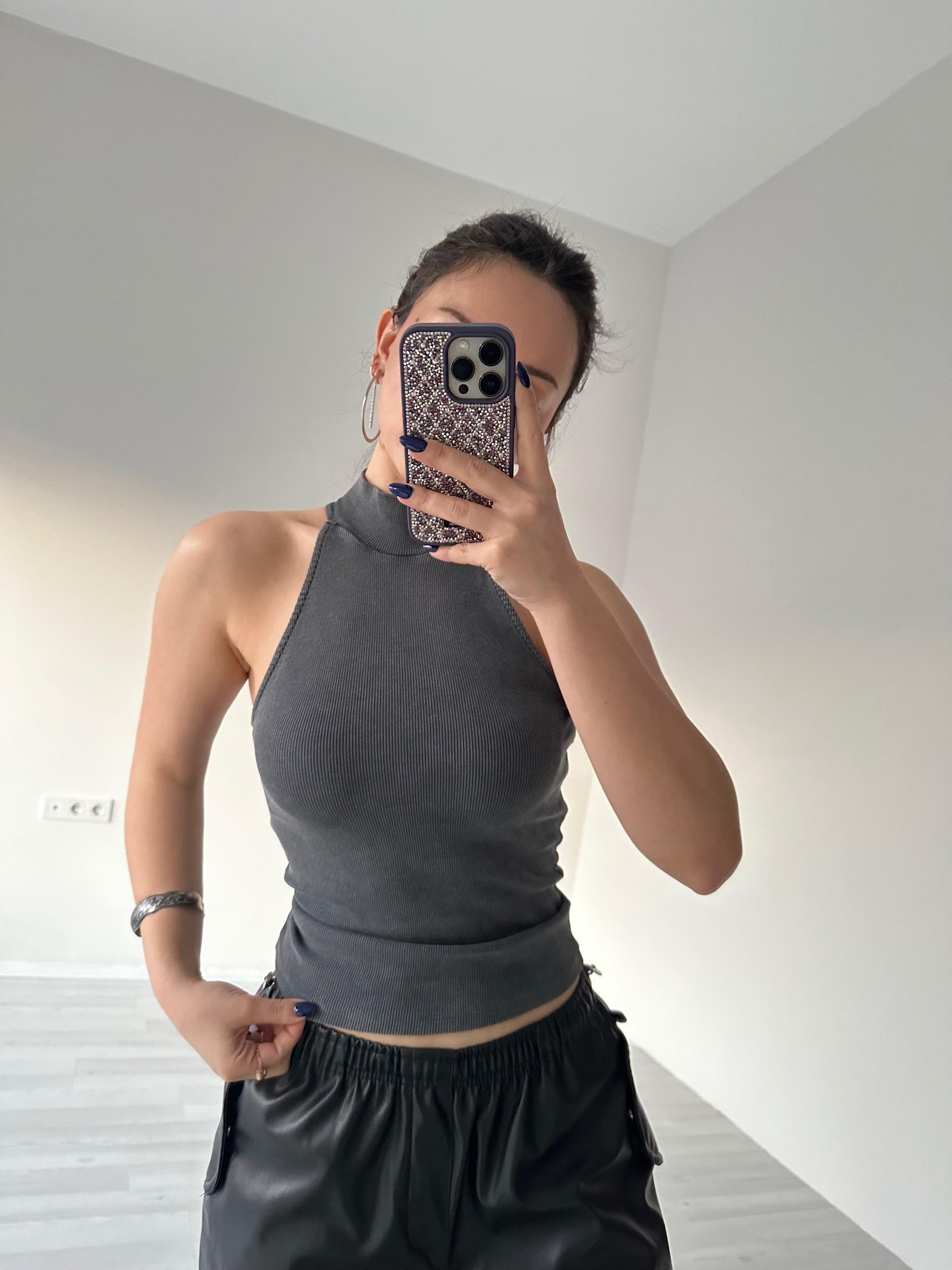Orjinal Marka Asit Yıkama Boğazlı Body